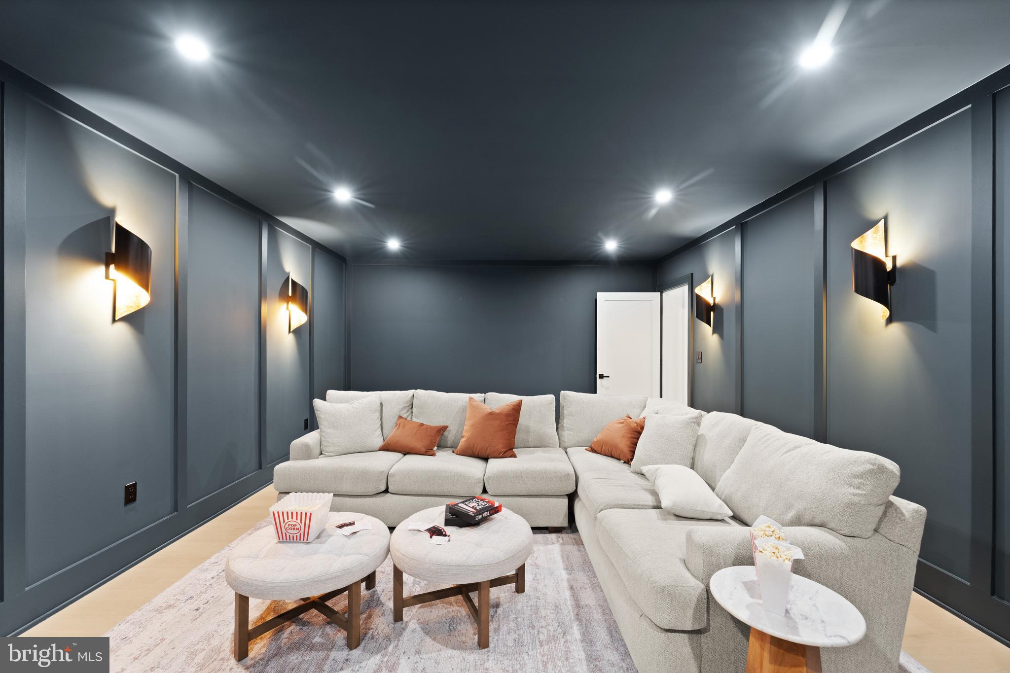 MC LEAN HAMLET - Residential