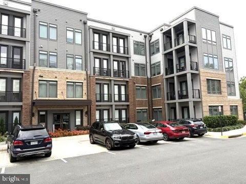 Condo For Rent - 1675 Bandit Loop #407B<br/> RESTON, VA 20190