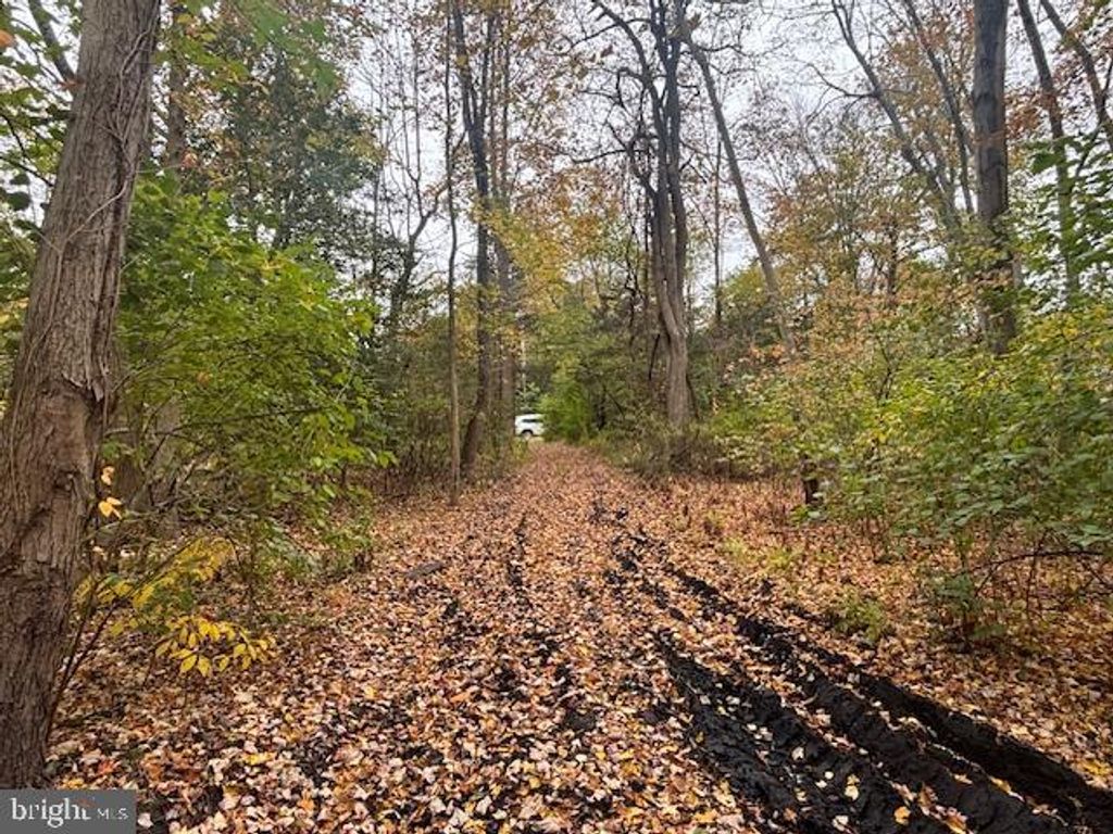 Photo of 23 Kuzyk Road, CREAM RIDGE, NJ 08514 (MLS # NJOC2040332)