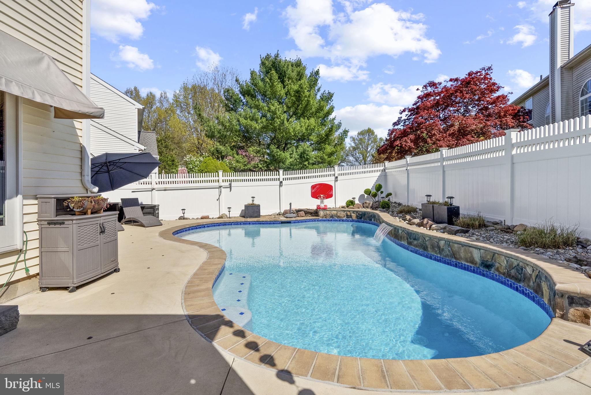 THE HAMLET - Residential