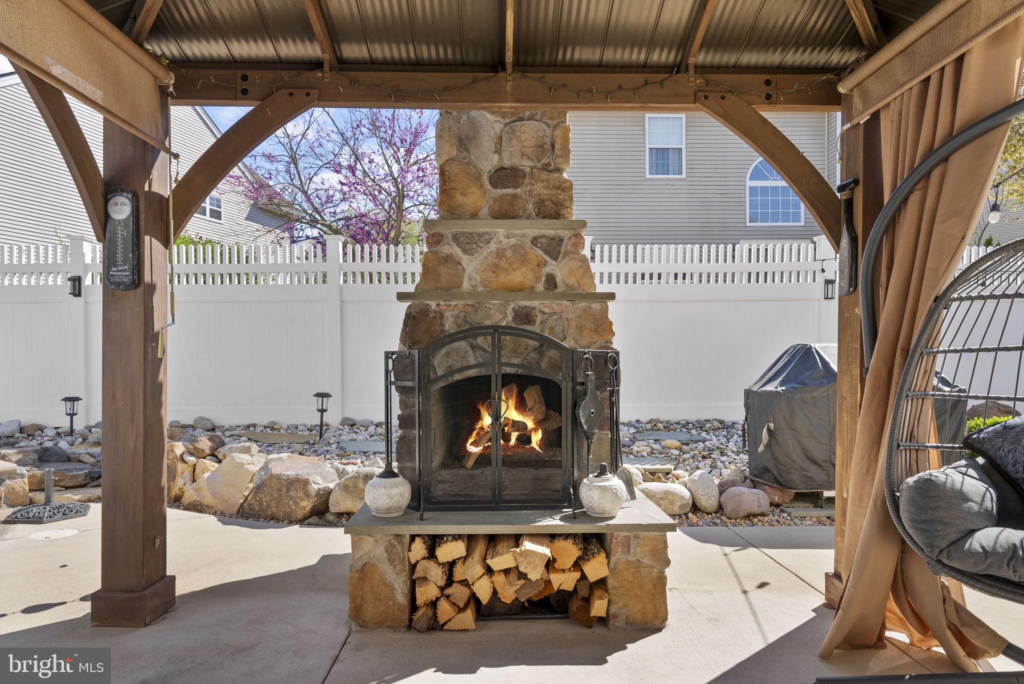 THE HAMLET - Residential