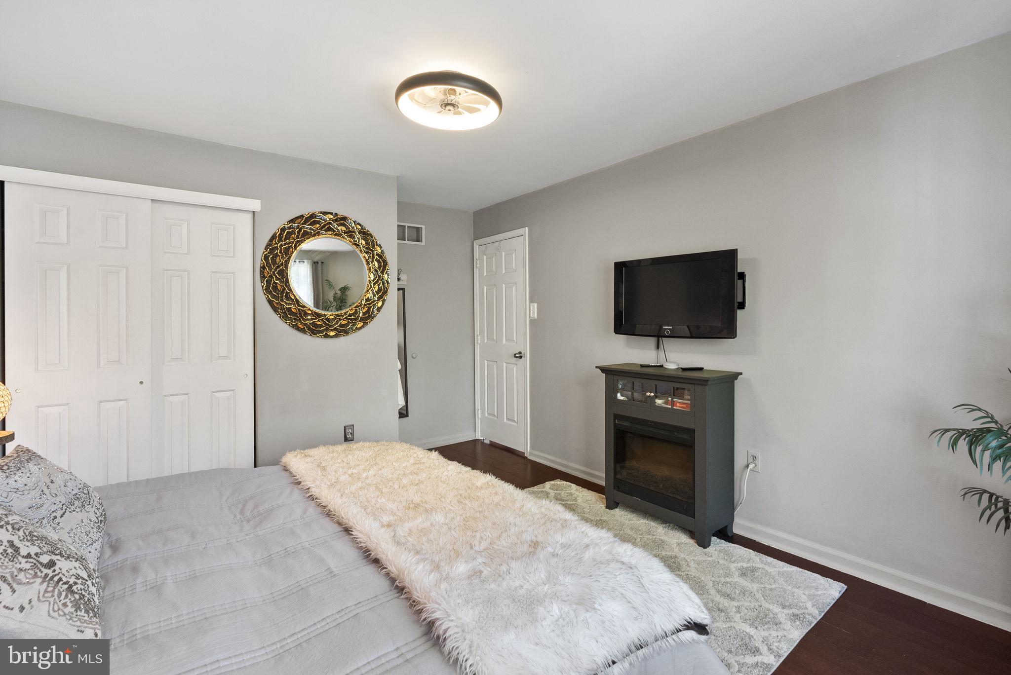 THE HAMLET - Residential