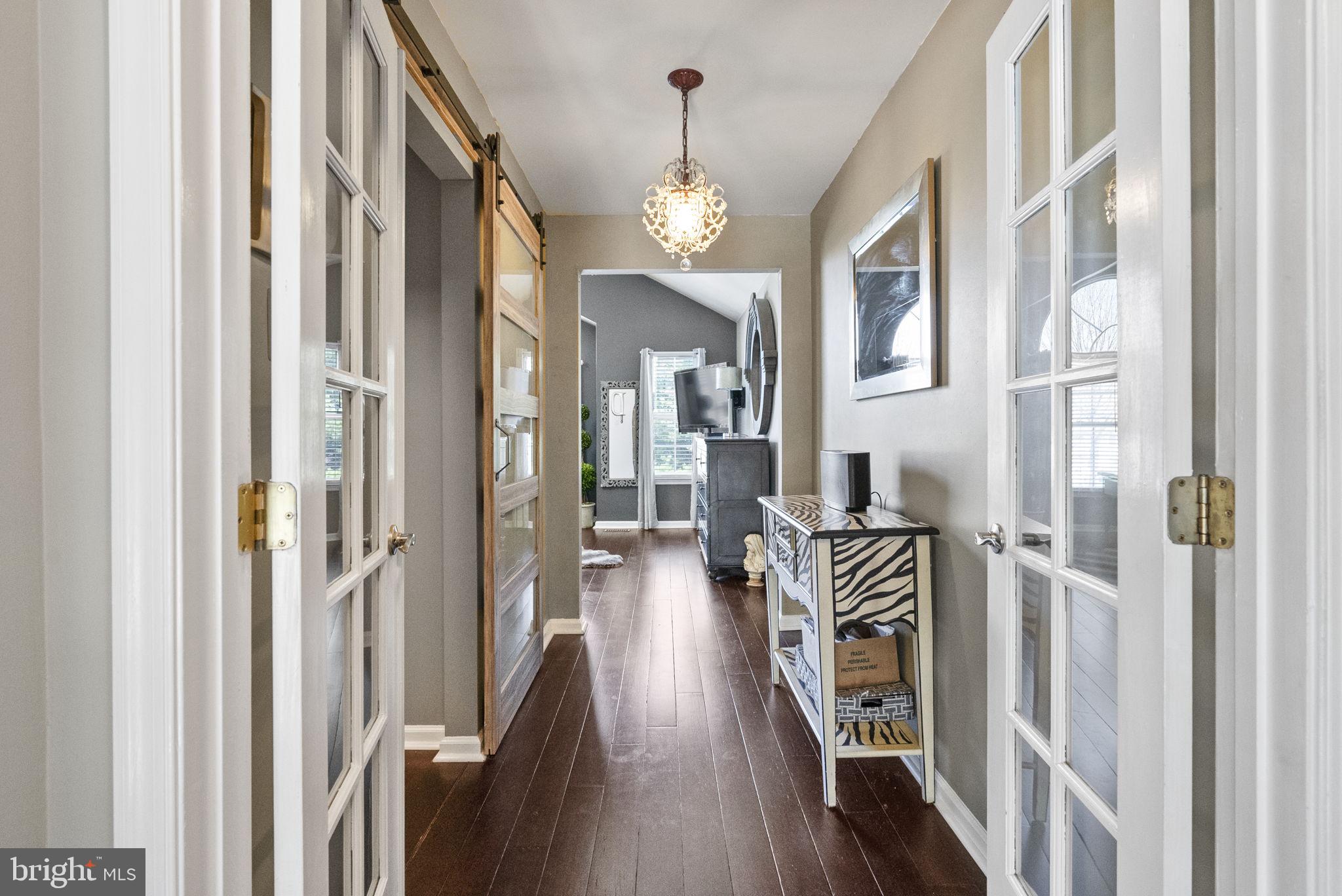 THE HAMLET - Residential