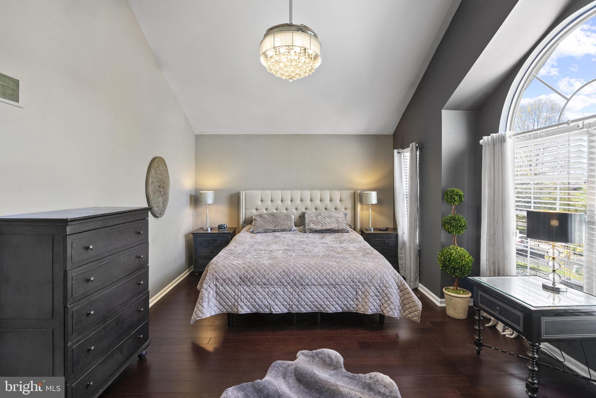 THE HAMLET - Residential