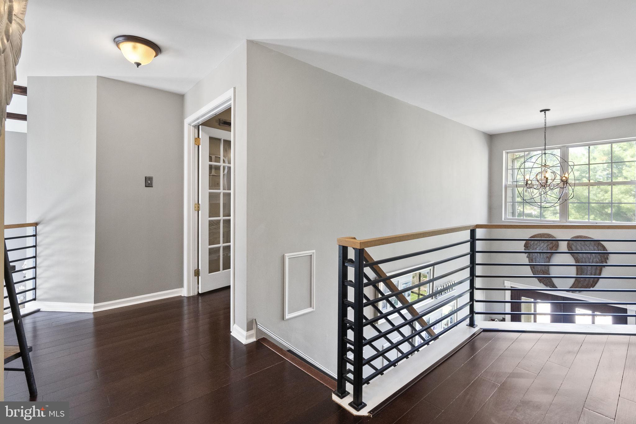 THE HAMLET - Residential