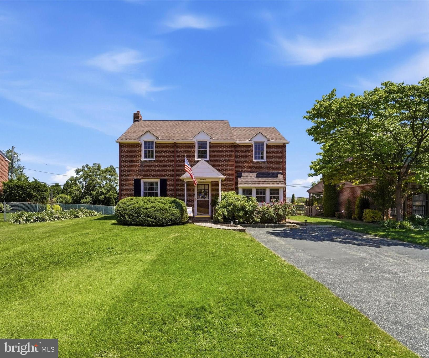 13 MULBERRY LANE