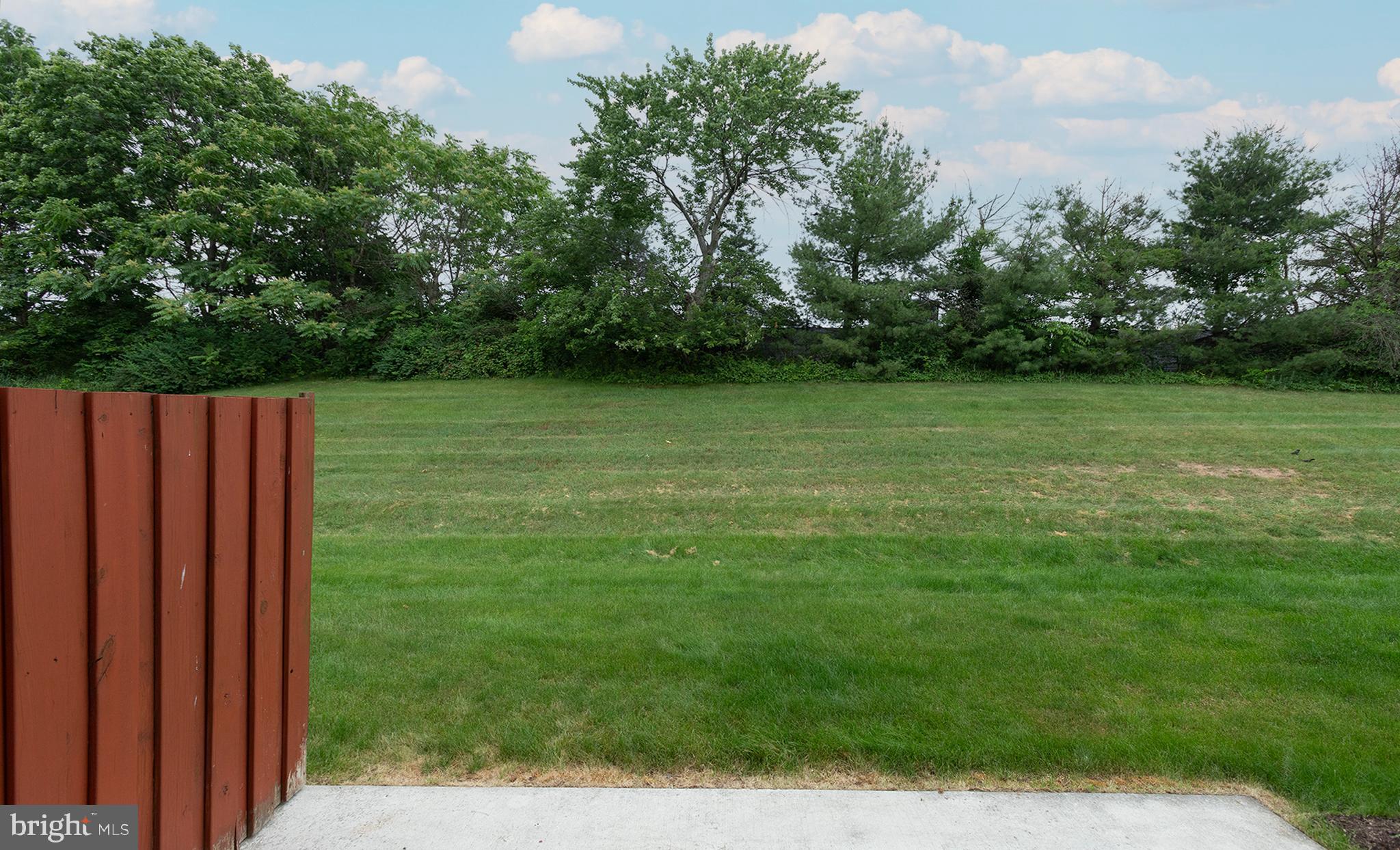 CLOVER LEE - Residential