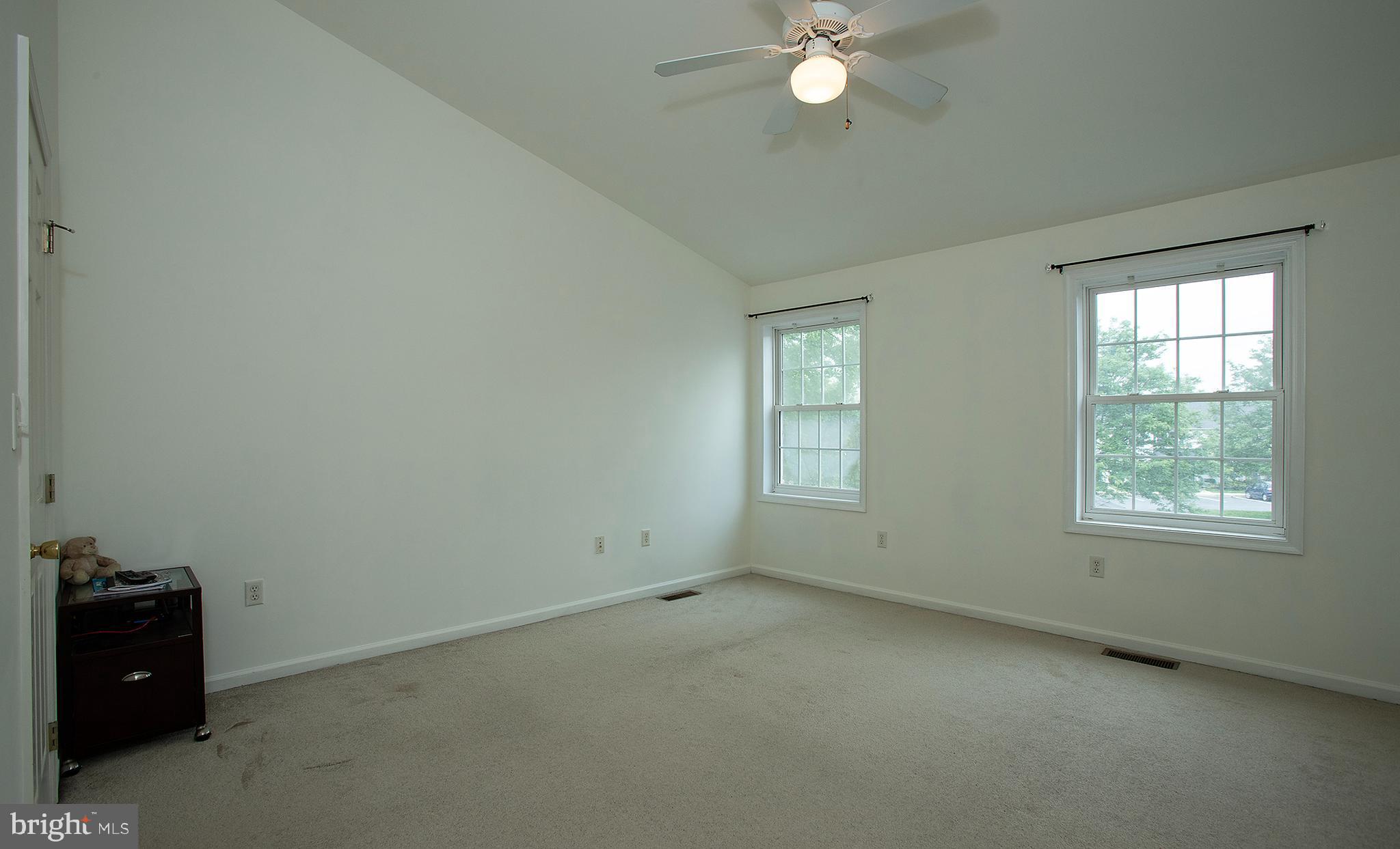 CLOVER LEE - Residential