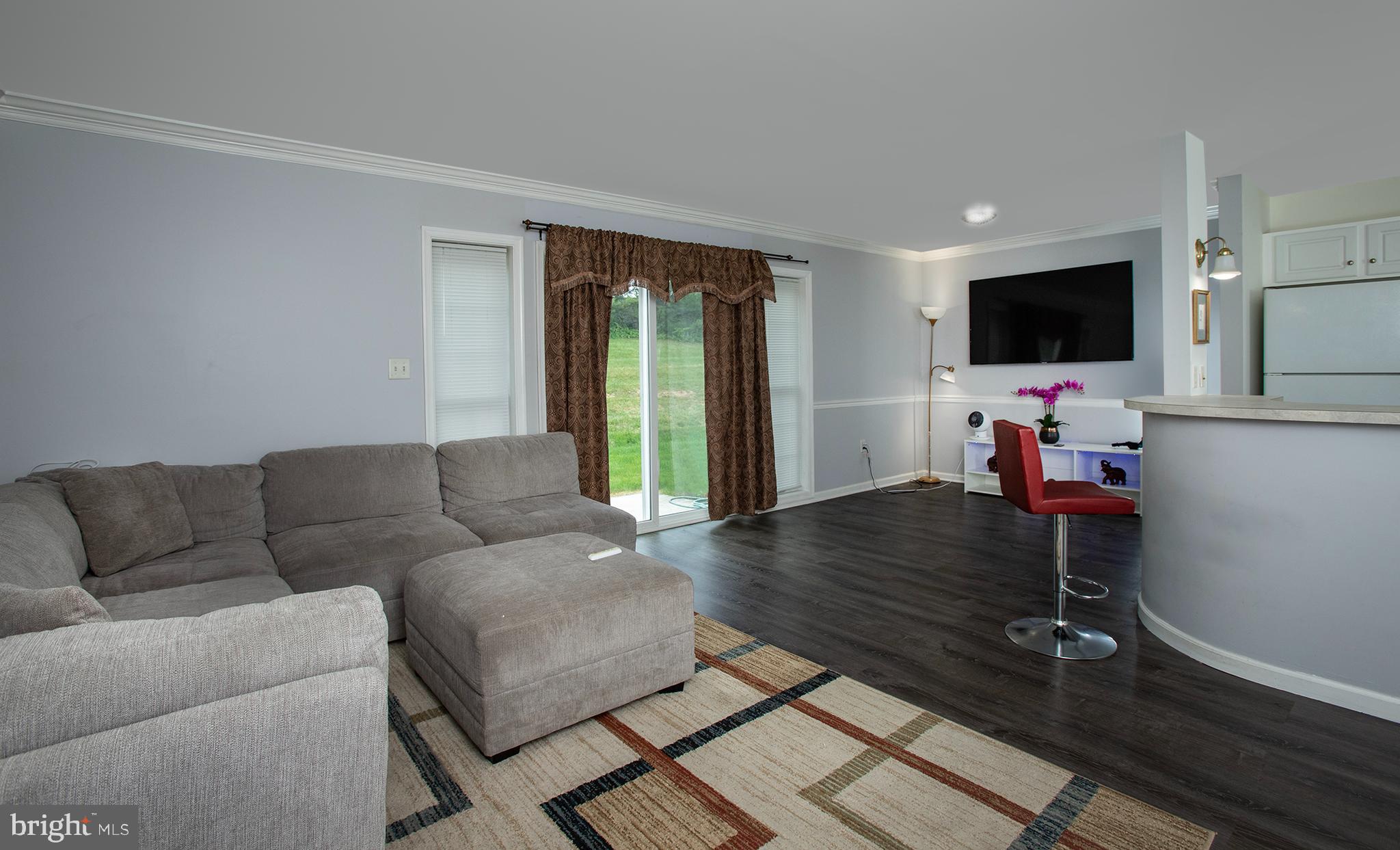 CLOVER LEE - Residential