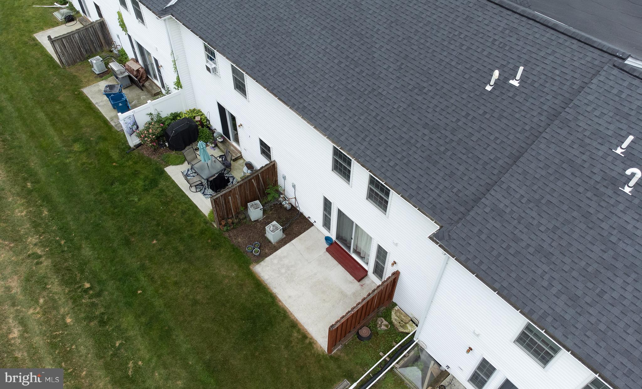 CLOVER LEE - Residential