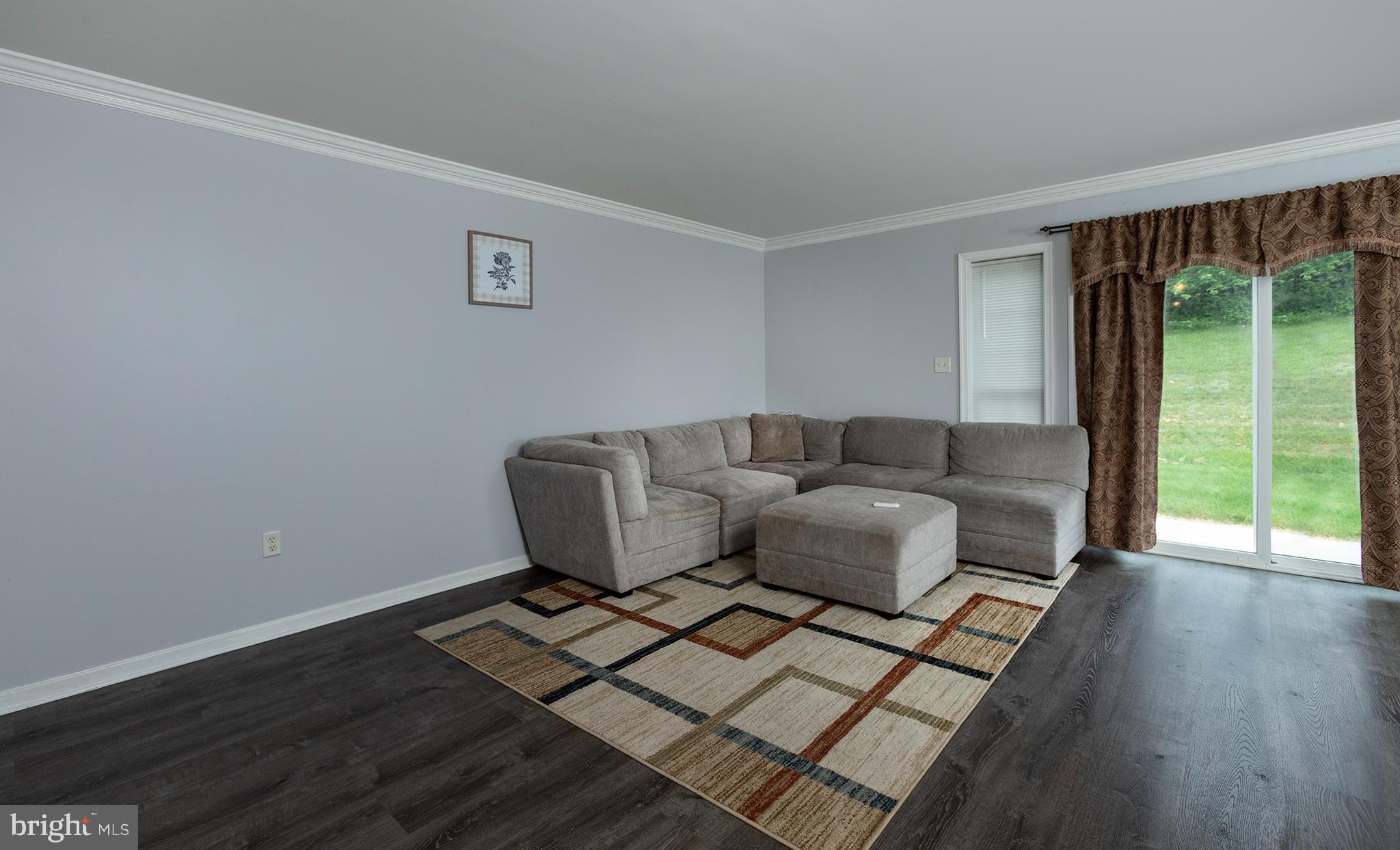 CLOVER LEE - Residential