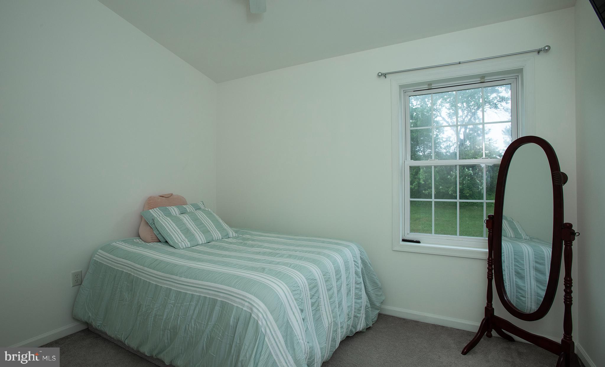 CLOVER LEE - Residential