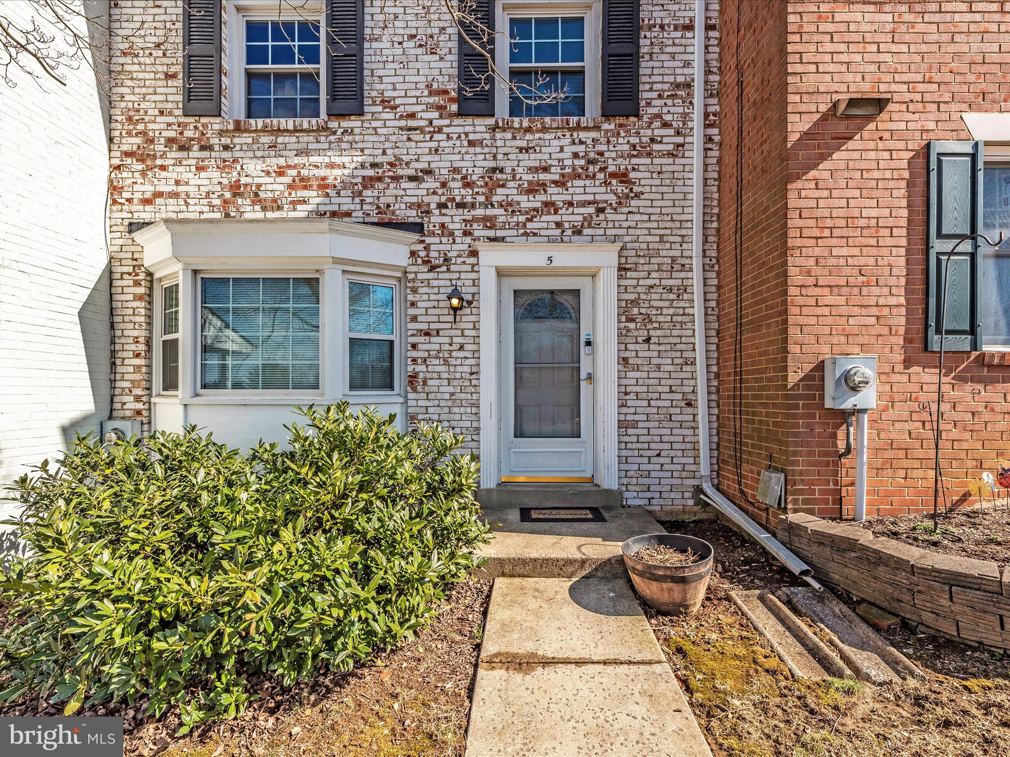 JEFFERSON VILLAGE - Residential