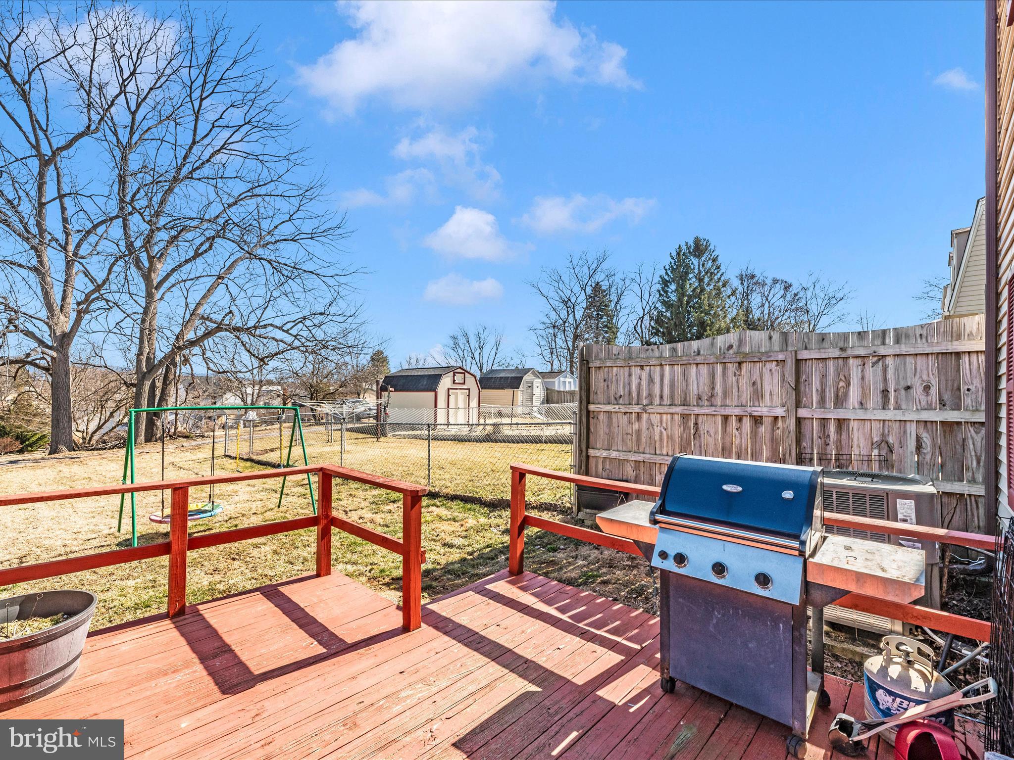 JEFFERSON VILLAGE - Residential