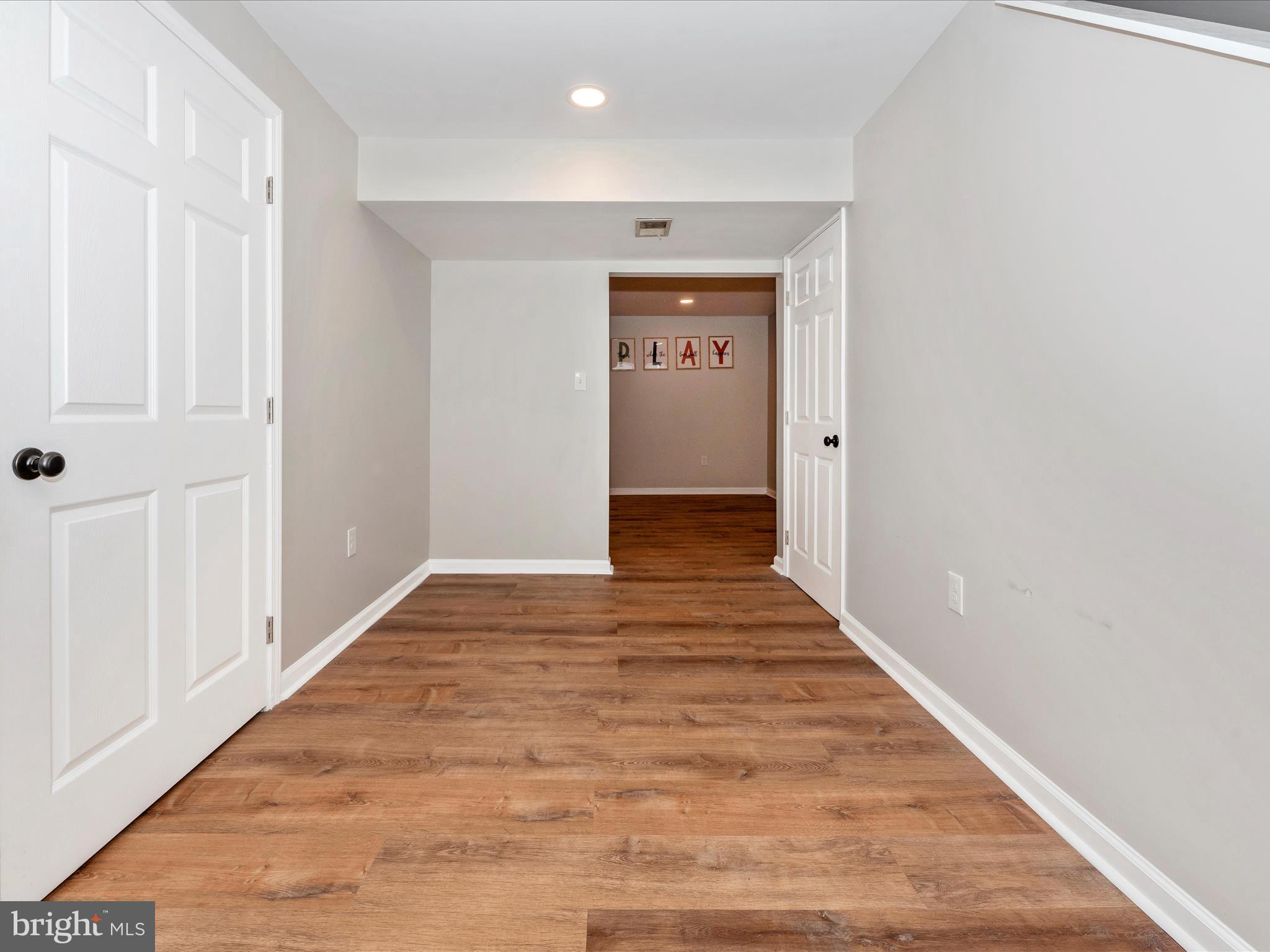 JEFFERSON VILLAGE - Residential