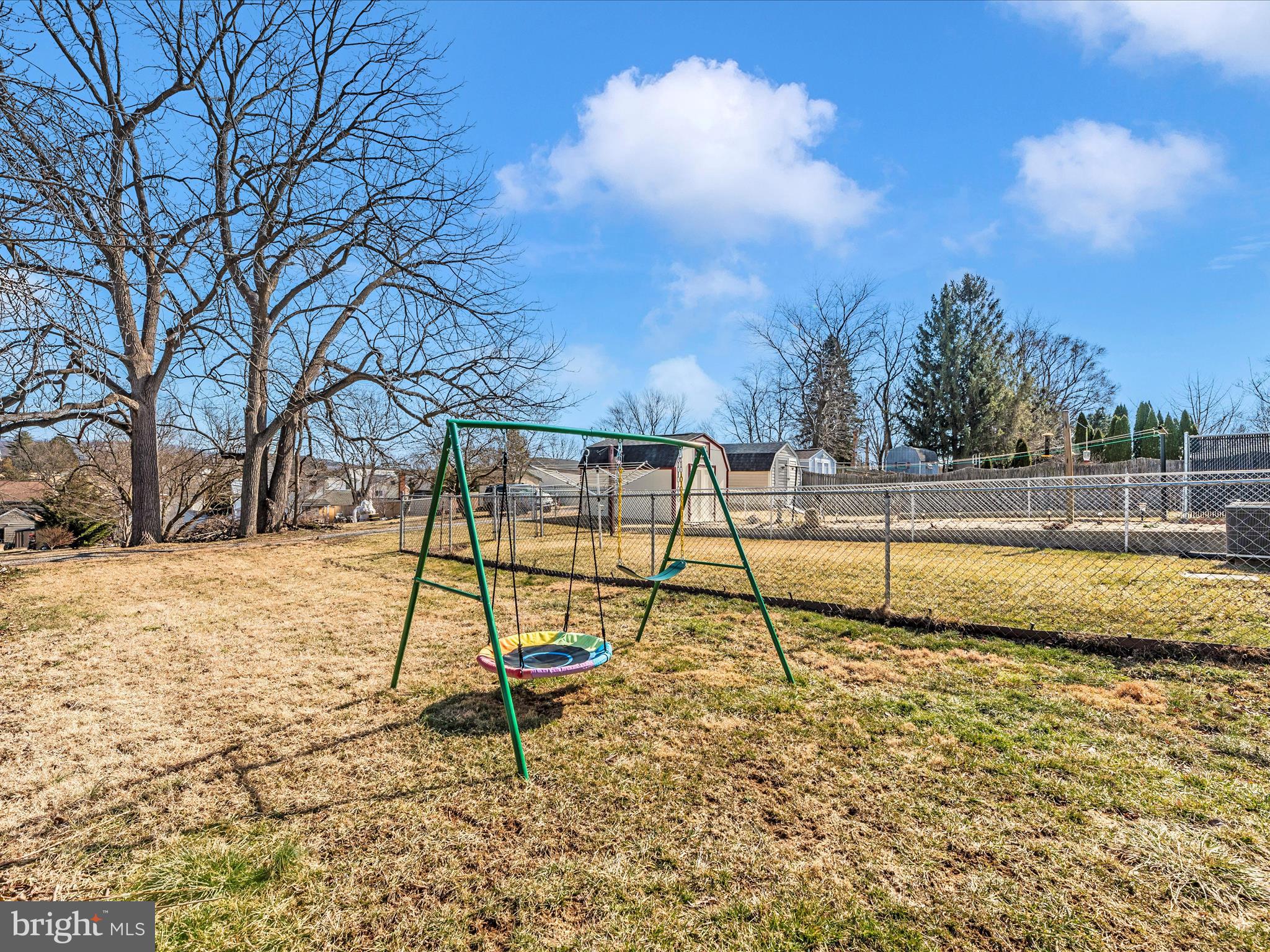 JEFFERSON VILLAGE - Residential