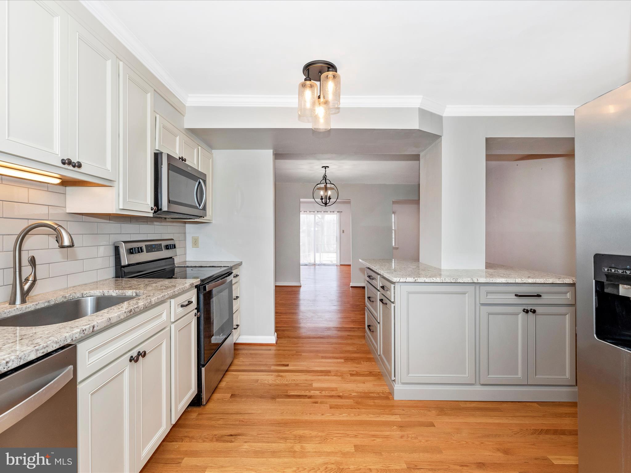 JEFFERSON VILLAGE - Residential