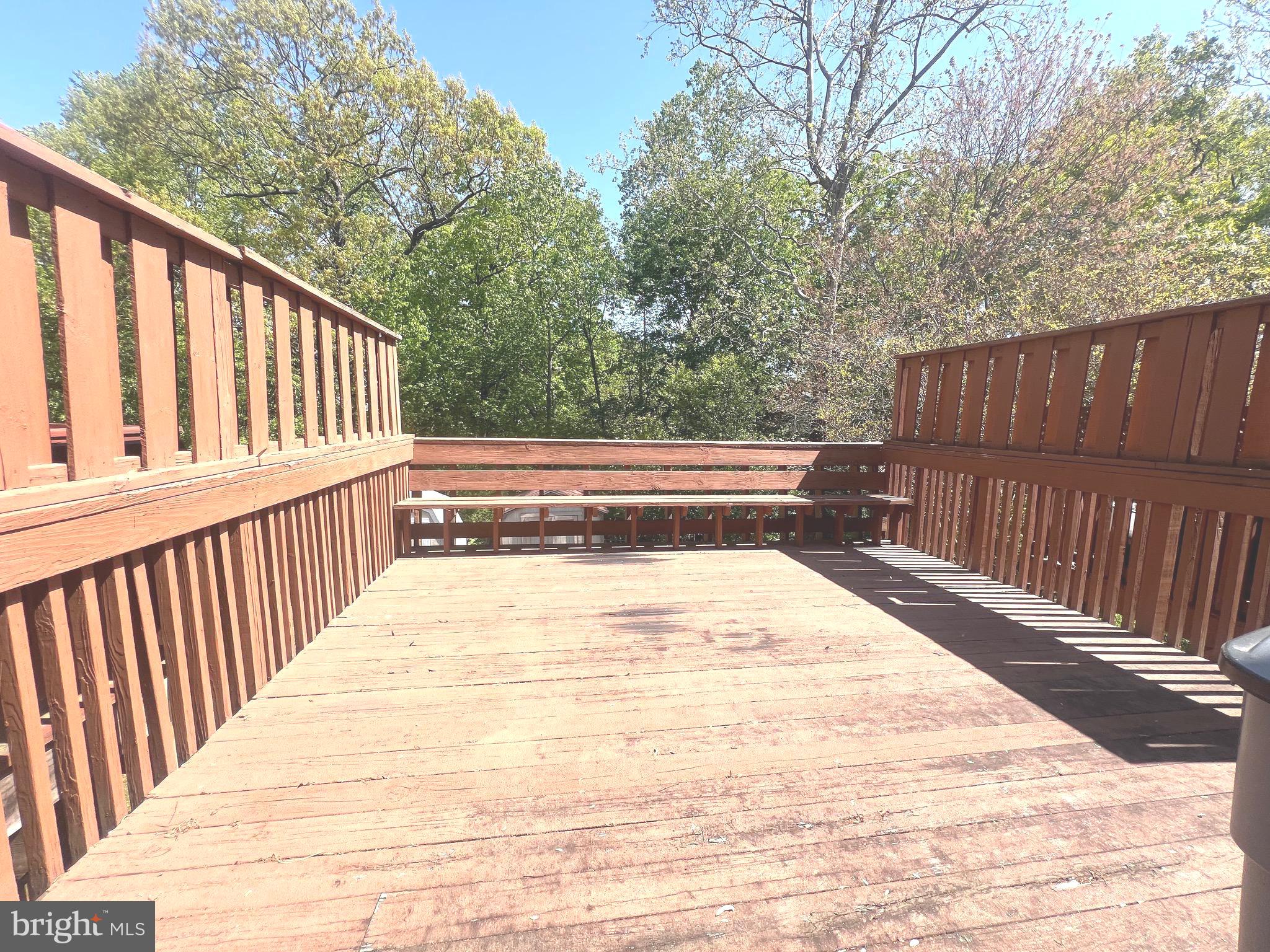 UPTON VILLAGE NORTH - Residential Lease