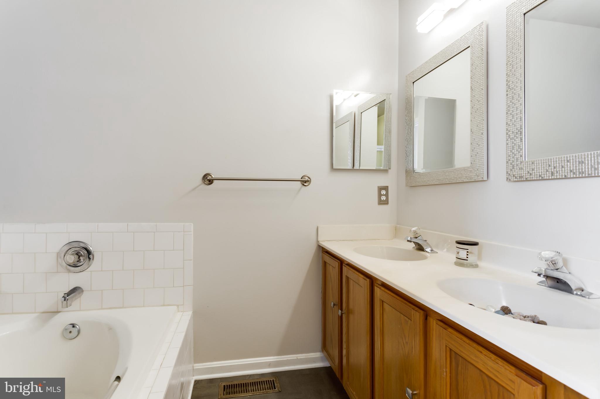 WAKEFIELD NEIGHBORHOOD - Residential