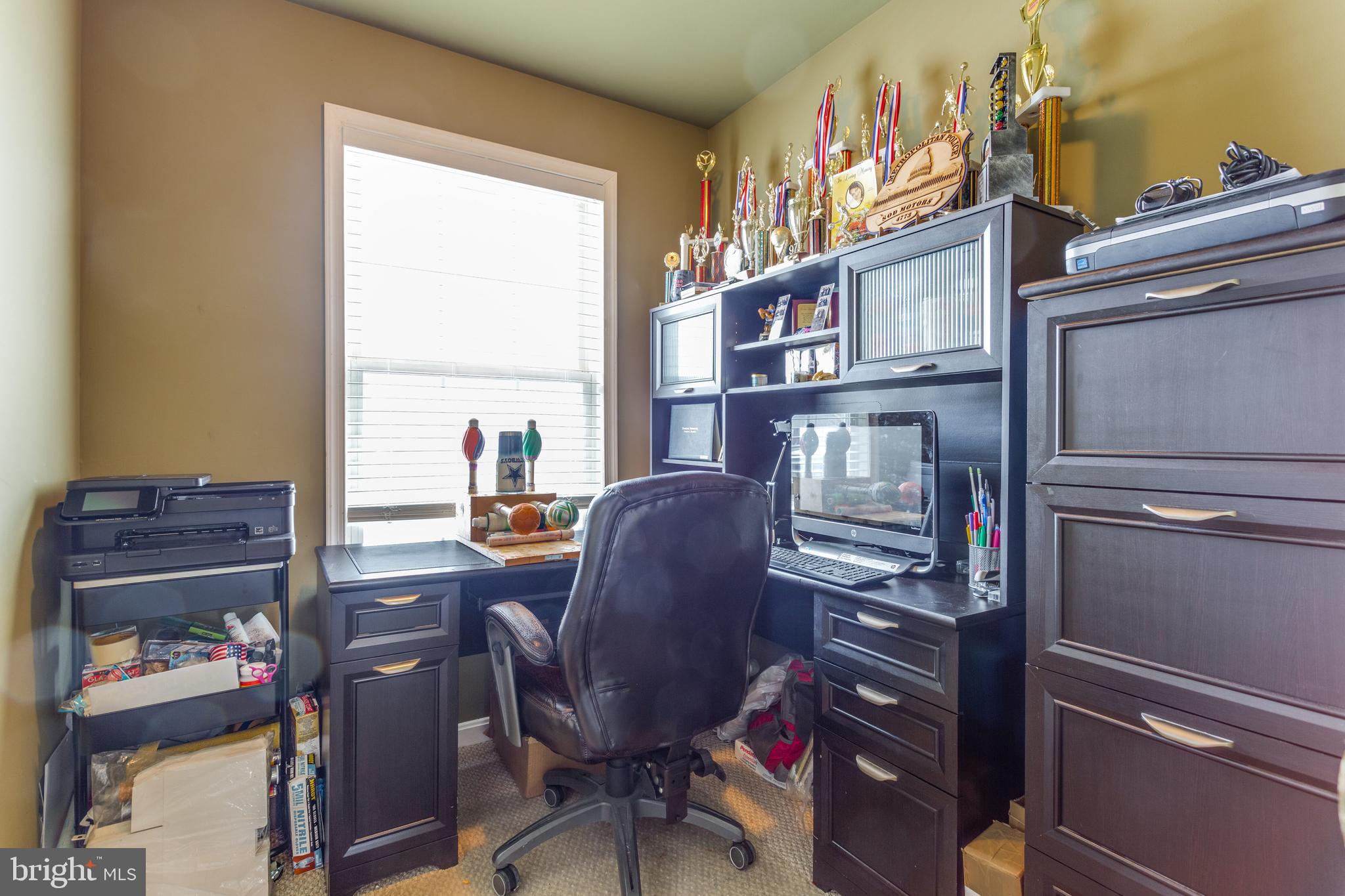 WAKEFIELD NEIGHBORHOOD - Residential