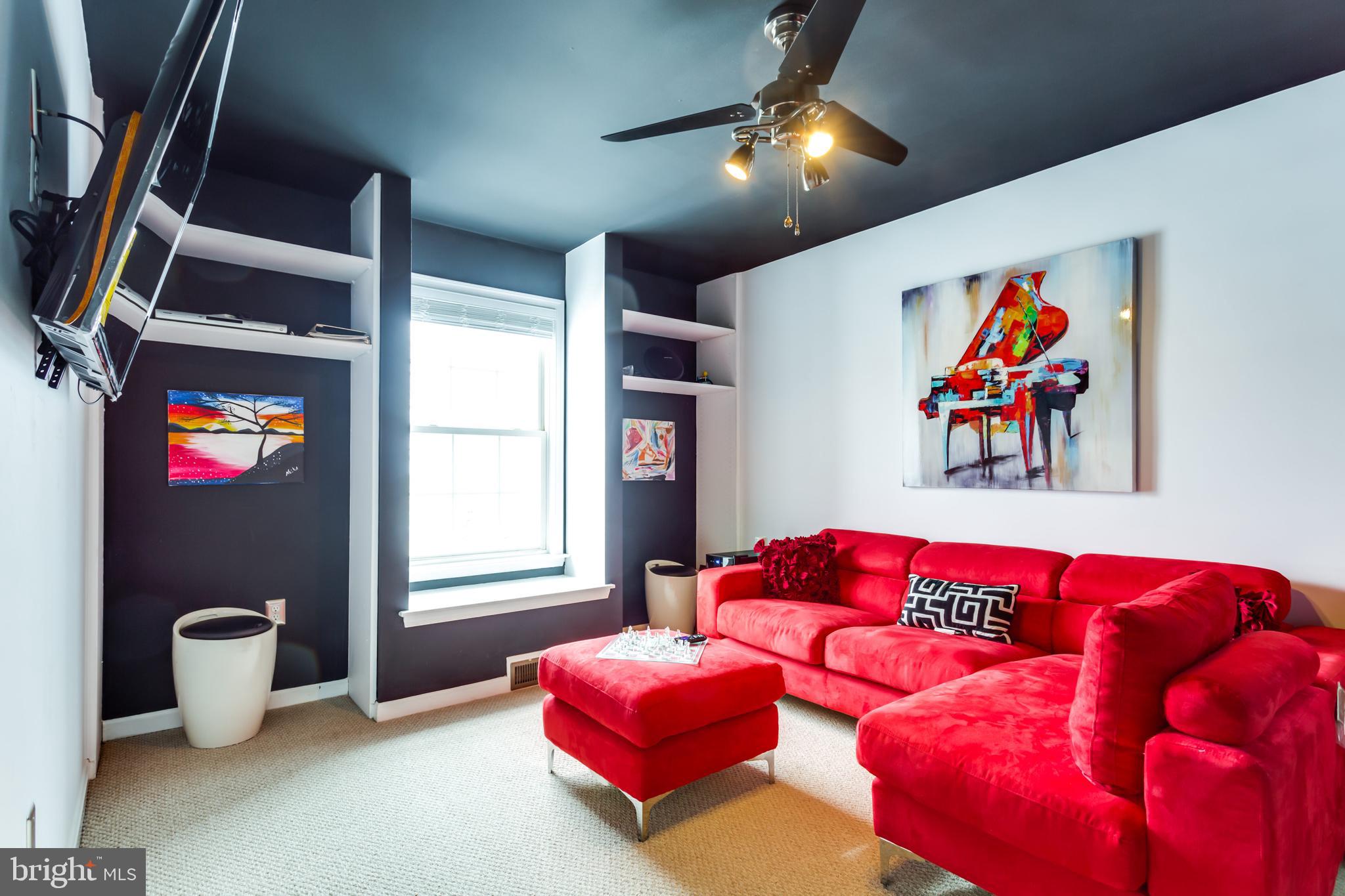 WAKEFIELD NEIGHBORHOOD - Residential