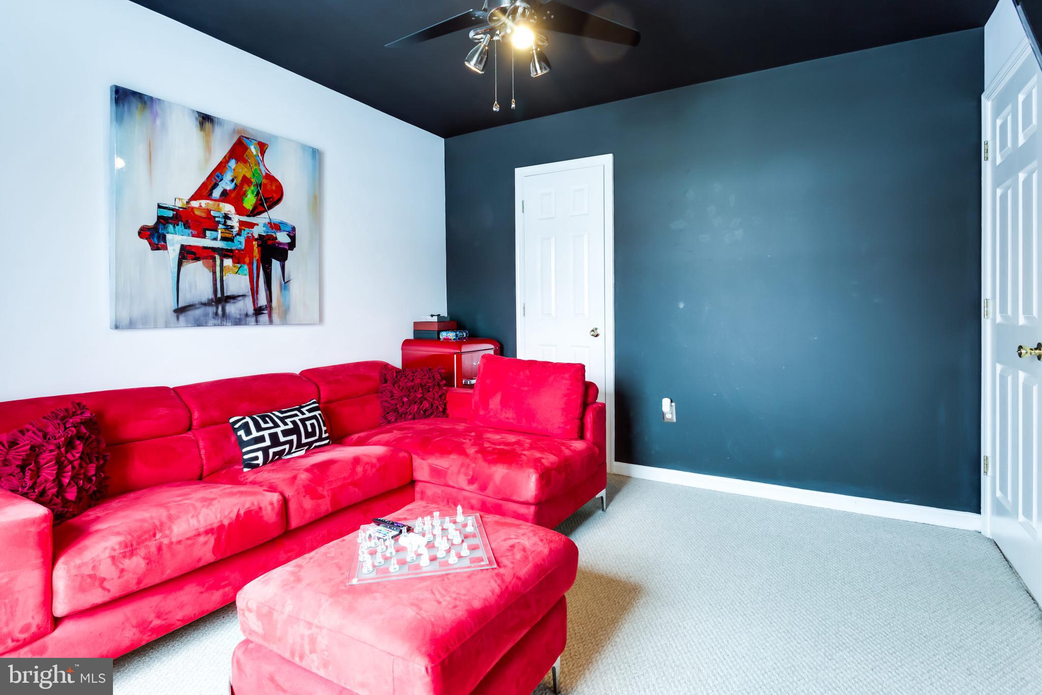 WAKEFIELD NEIGHBORHOOD - Residential