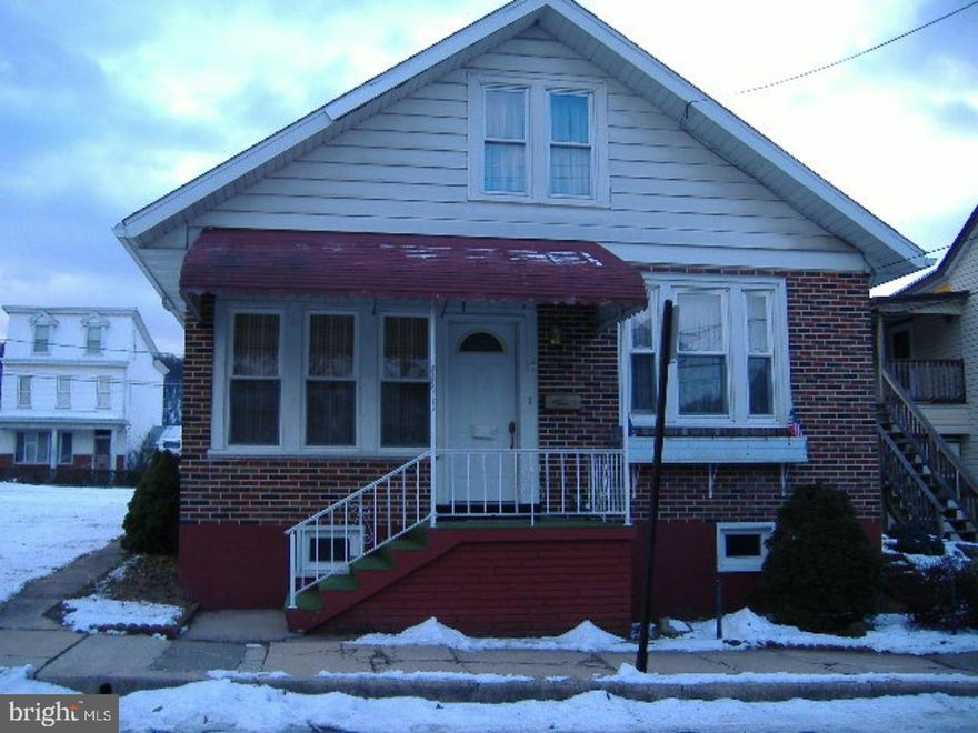 Schuylkill Haven corner single brick rancher! Included in sale is an extra lot 63-07-0270. Living room and dining room are open and spacious with plenty of windows for extra light. Laundry room is located off of the kitchen for your convenience. Plenty of storage in the attic and basement or both areas could be converted into living space. New propane furnace, newer windows and new fencing around the yard space. Stay cool in the summer with central air. Mailing Address Continued: Schuylkill Haven Color: Red Amp: 100