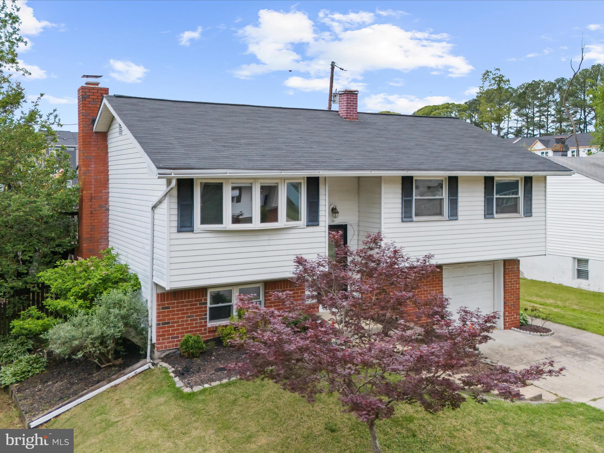 616 NOLBERRY DRIVE