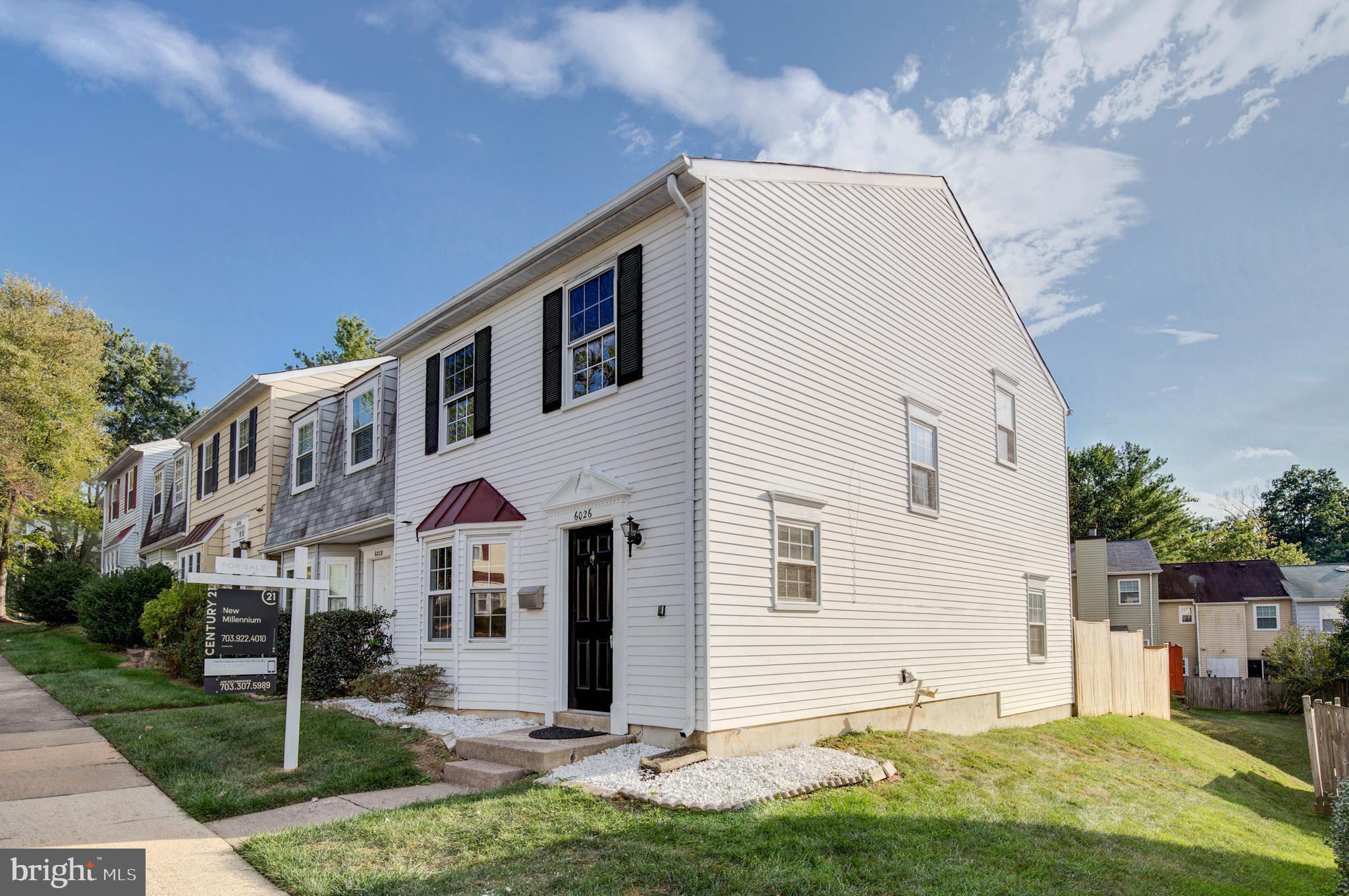 HILLSIDE MANOR - Residential