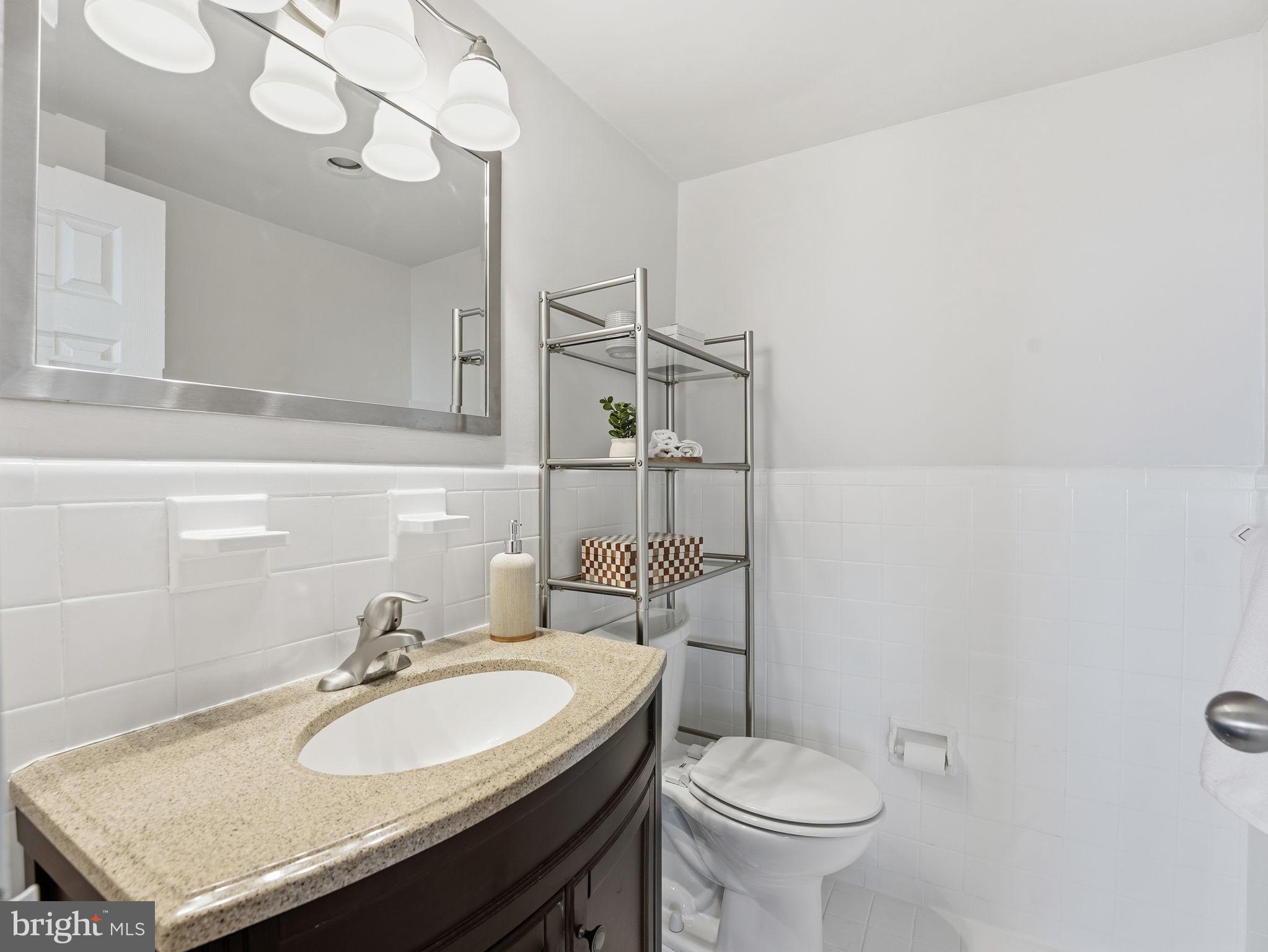 RIVER TOWERS - Residential