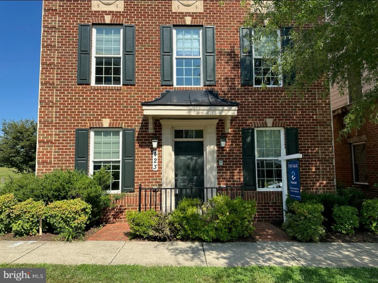 423 PARKVIEW