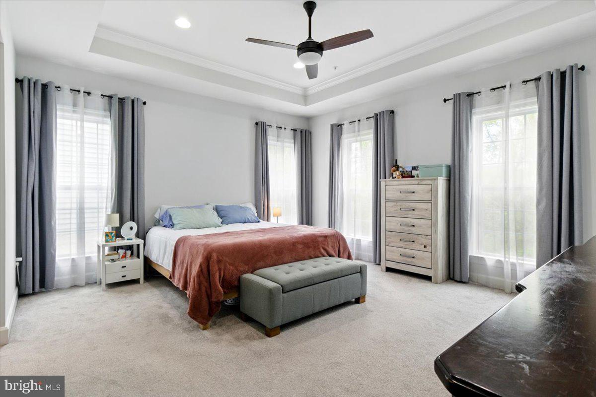 VILLAGES OF SAVANNAH - Residential Lease