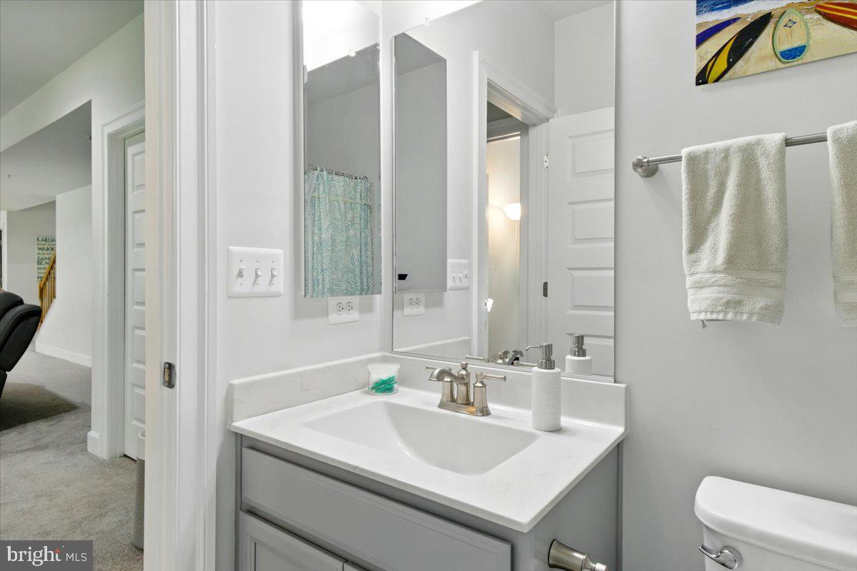 VILLAGES OF SAVANNAH - Residential Lease