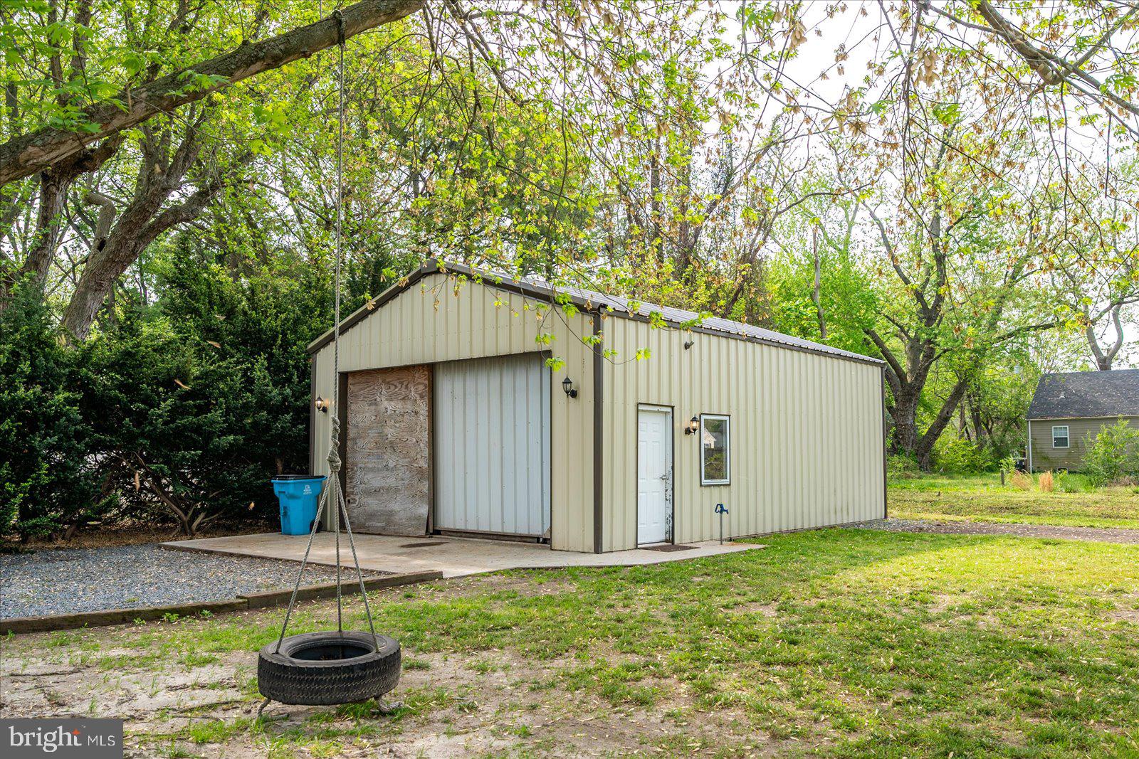 1304 HAZEL STREET