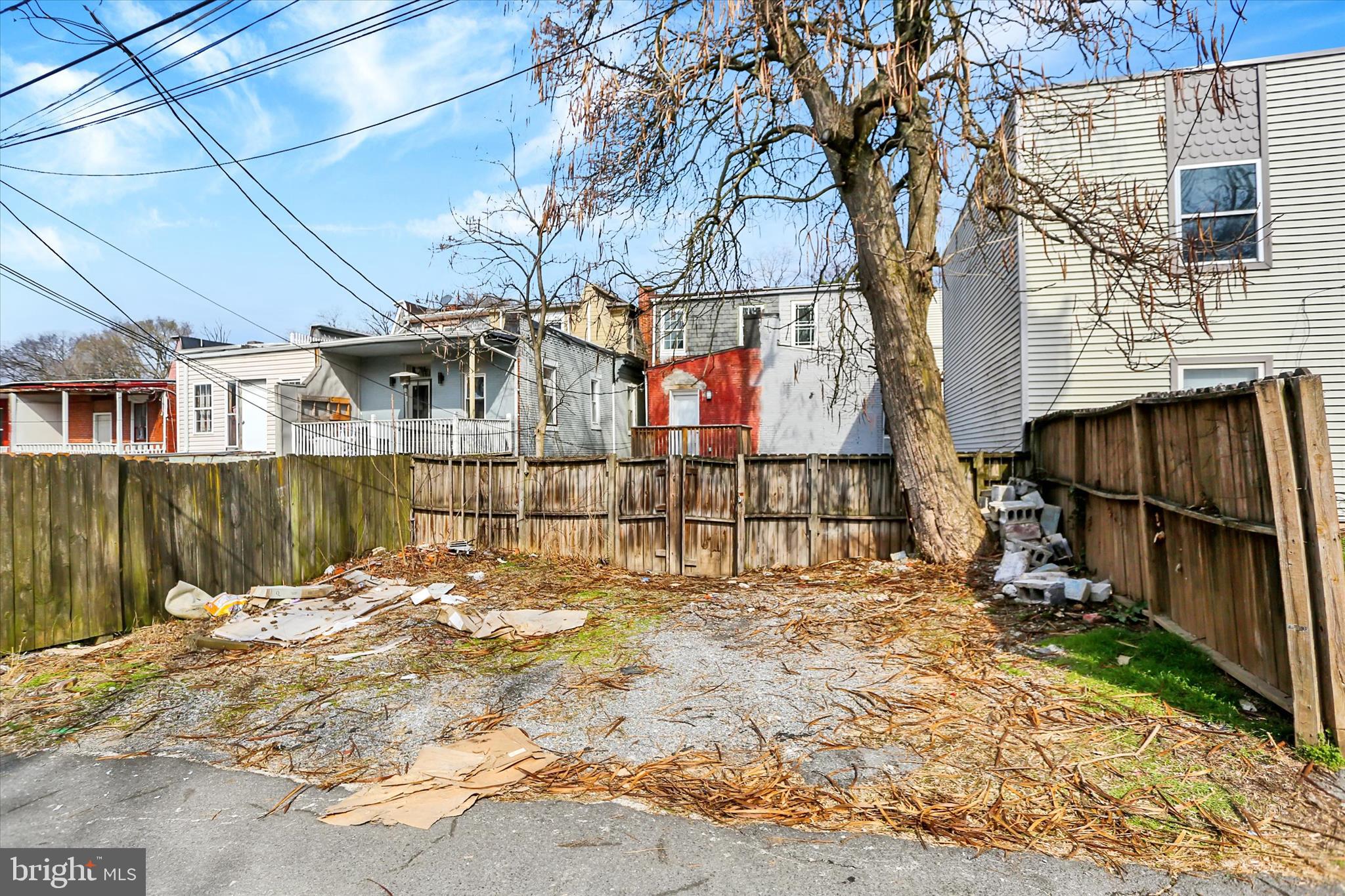 ALLISON HILL - Residential