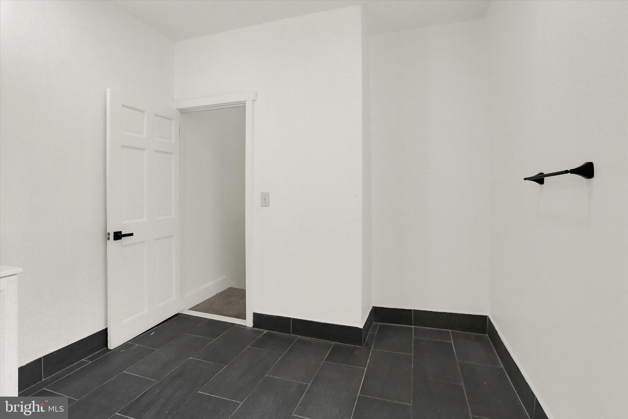 ALLISON HILL - Residential