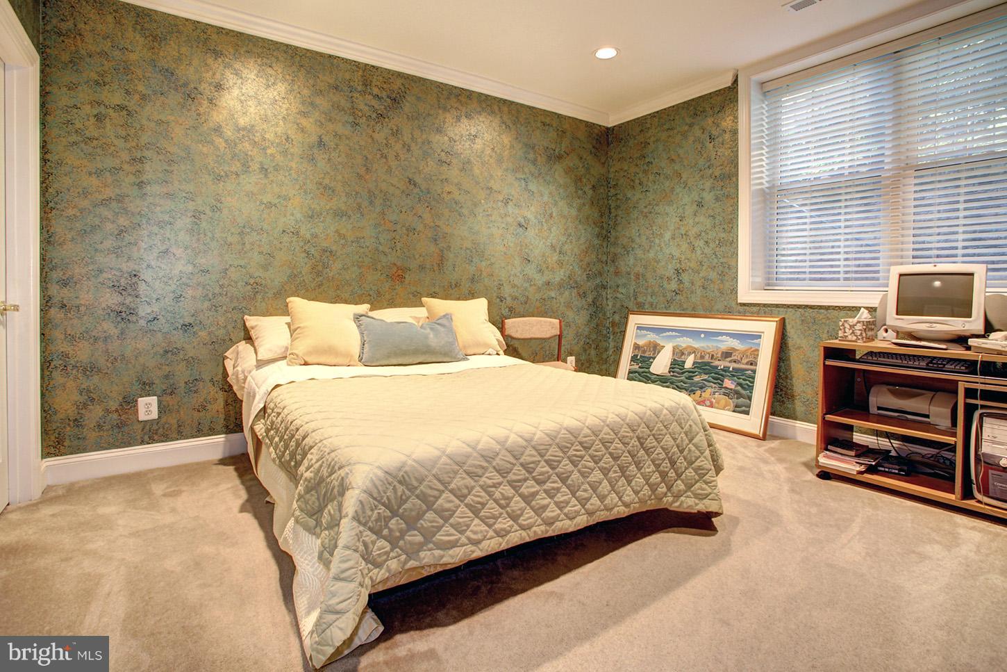 AVENEL - Residential