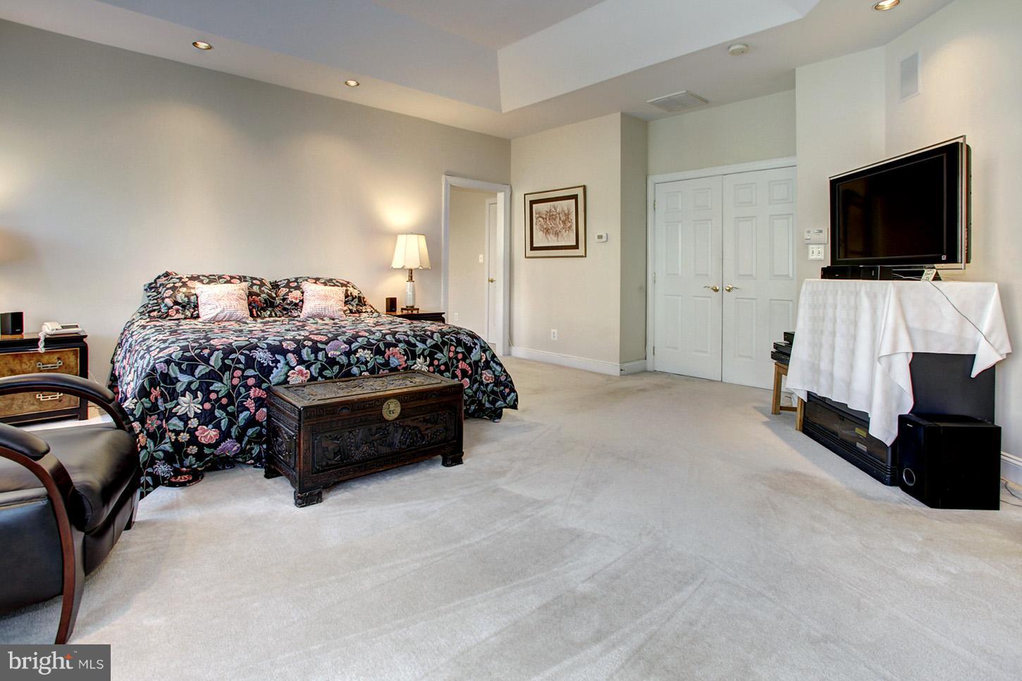 AVENEL - Residential