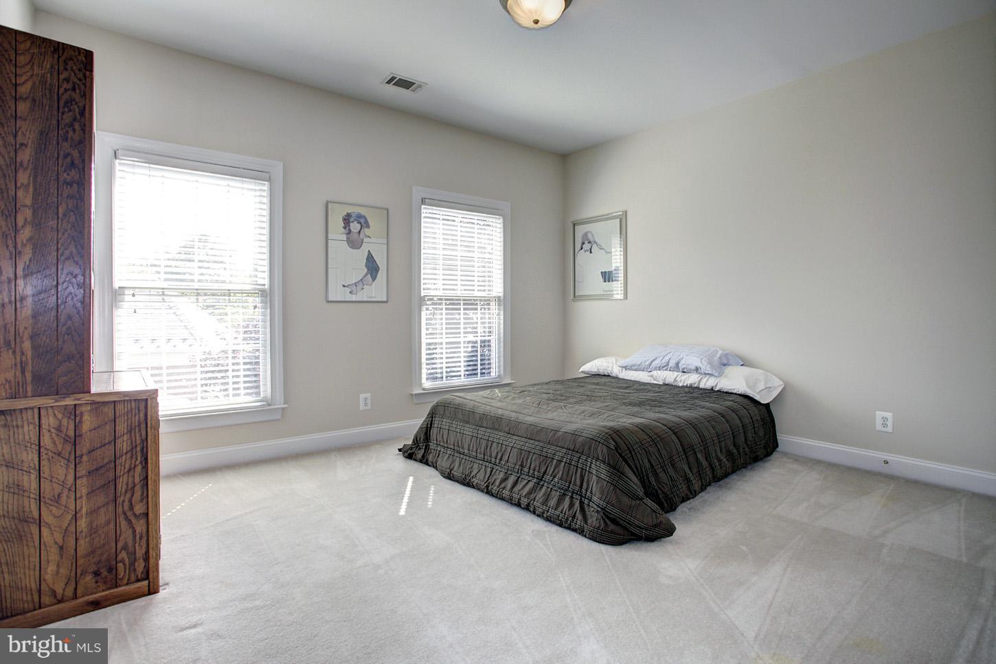 AVENEL - Residential