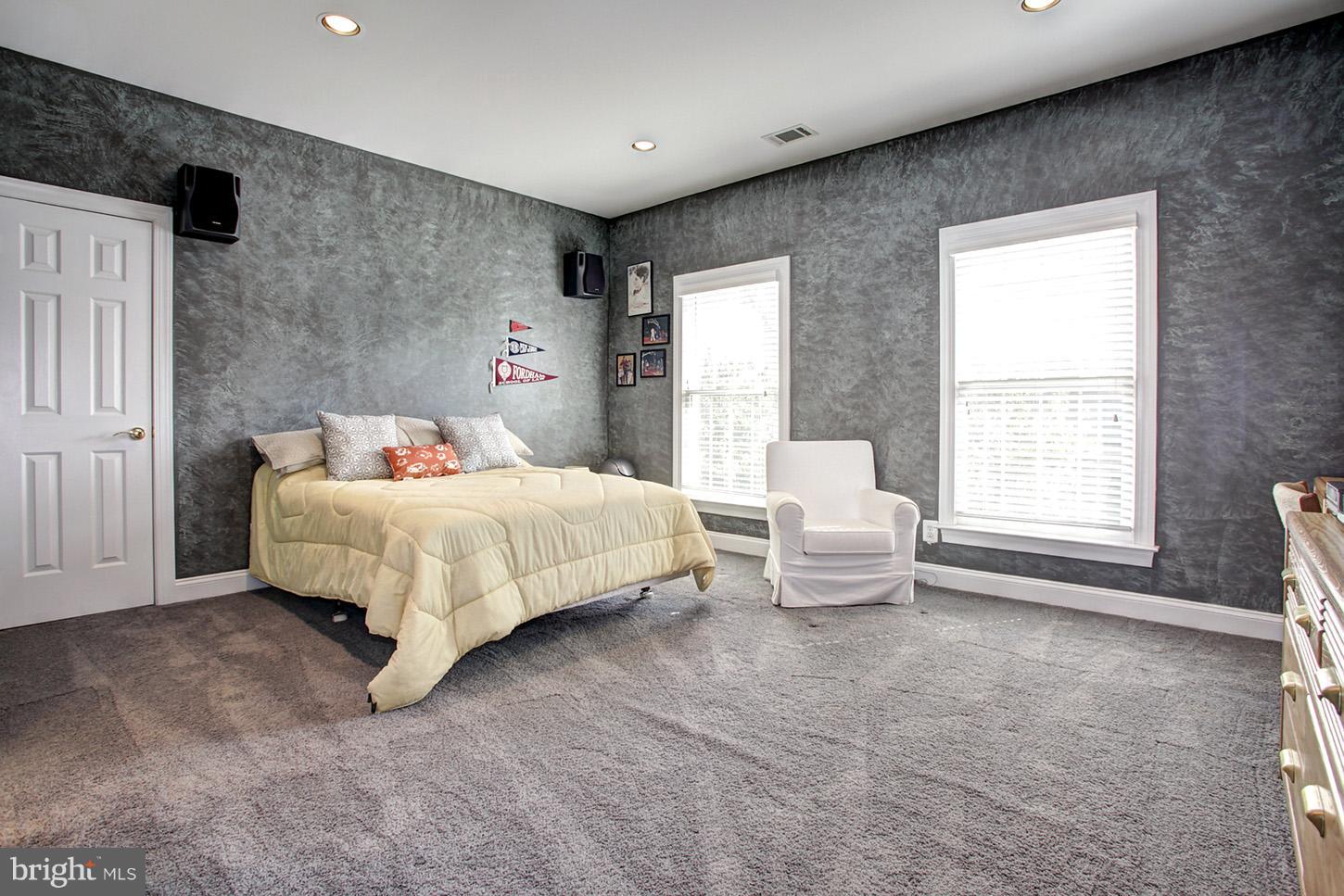 AVENEL - Residential