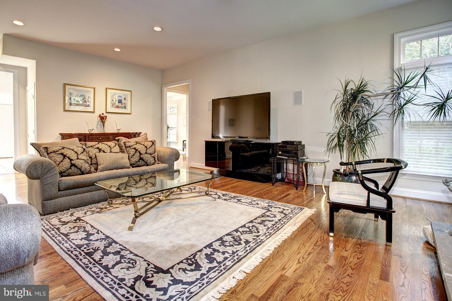 AVENEL - Residential