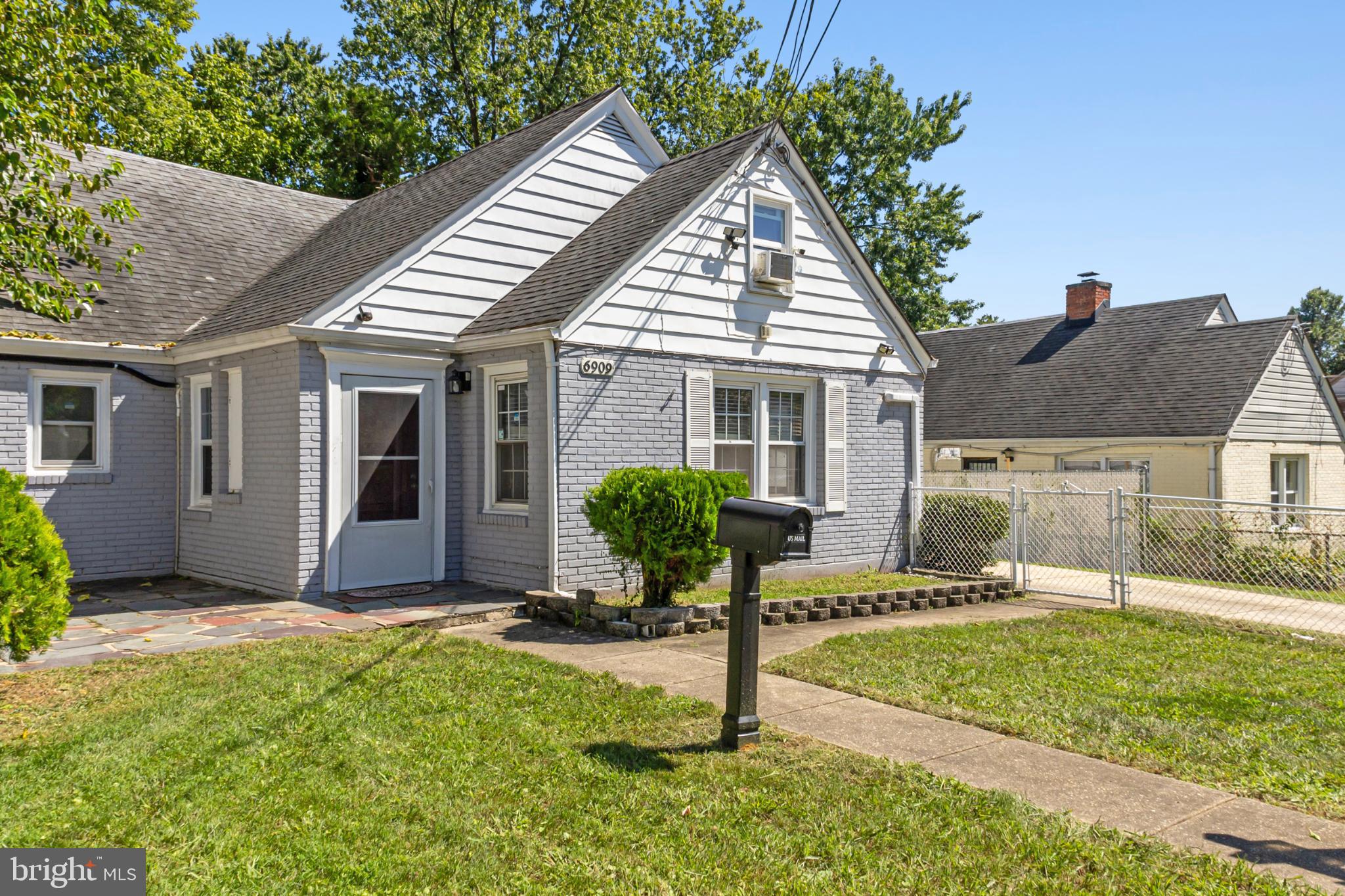 RADIANT VALLEY - Residential Lease