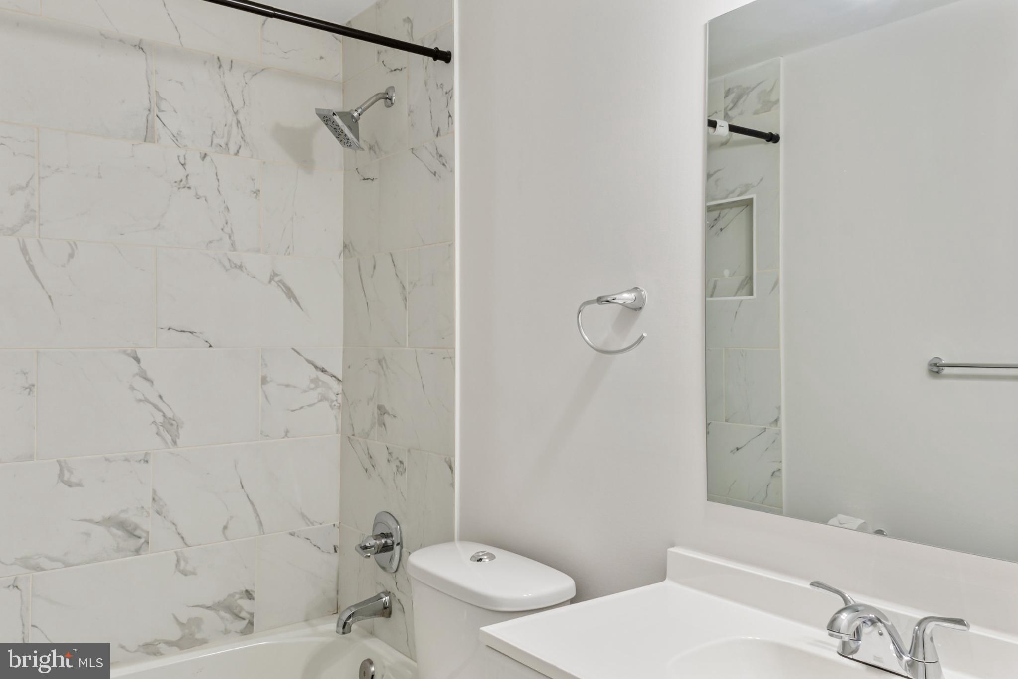 RADIANT VALLEY - Residential Lease