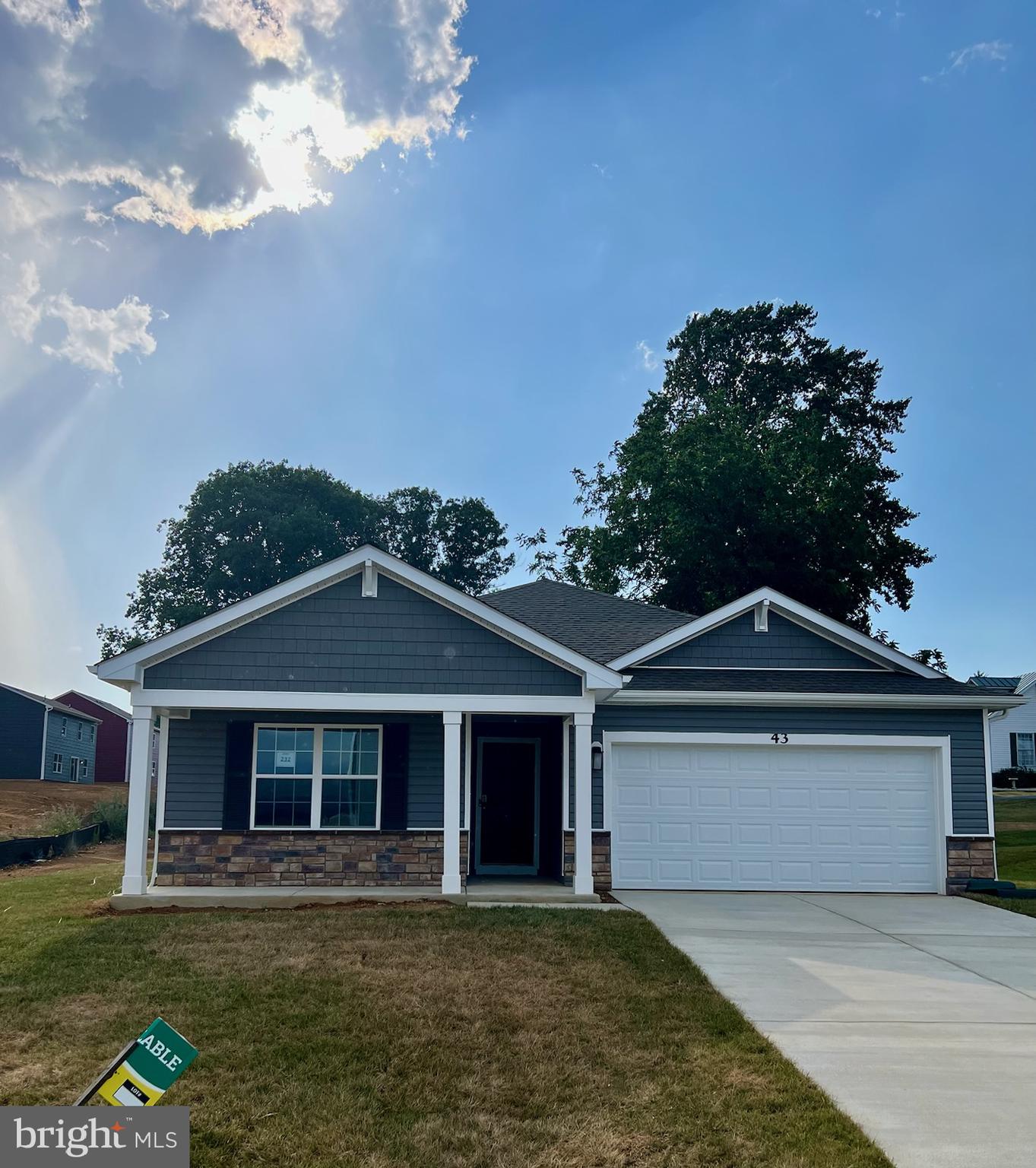 MAGNOLIA SPRINGS - Residential