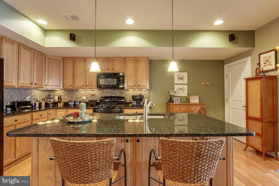 POTOMAC CLUB - Residential