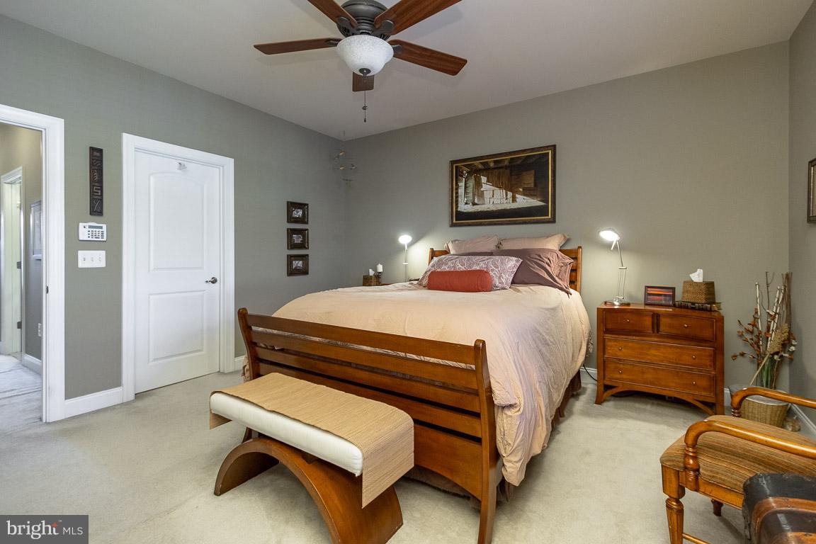 POTOMAC CLUB - Residential