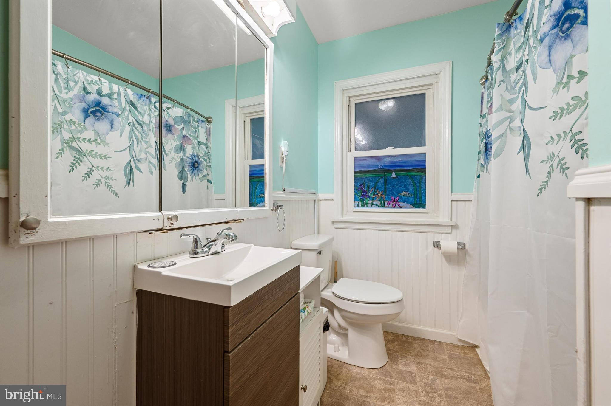 BERKELEY MANOR - Residential