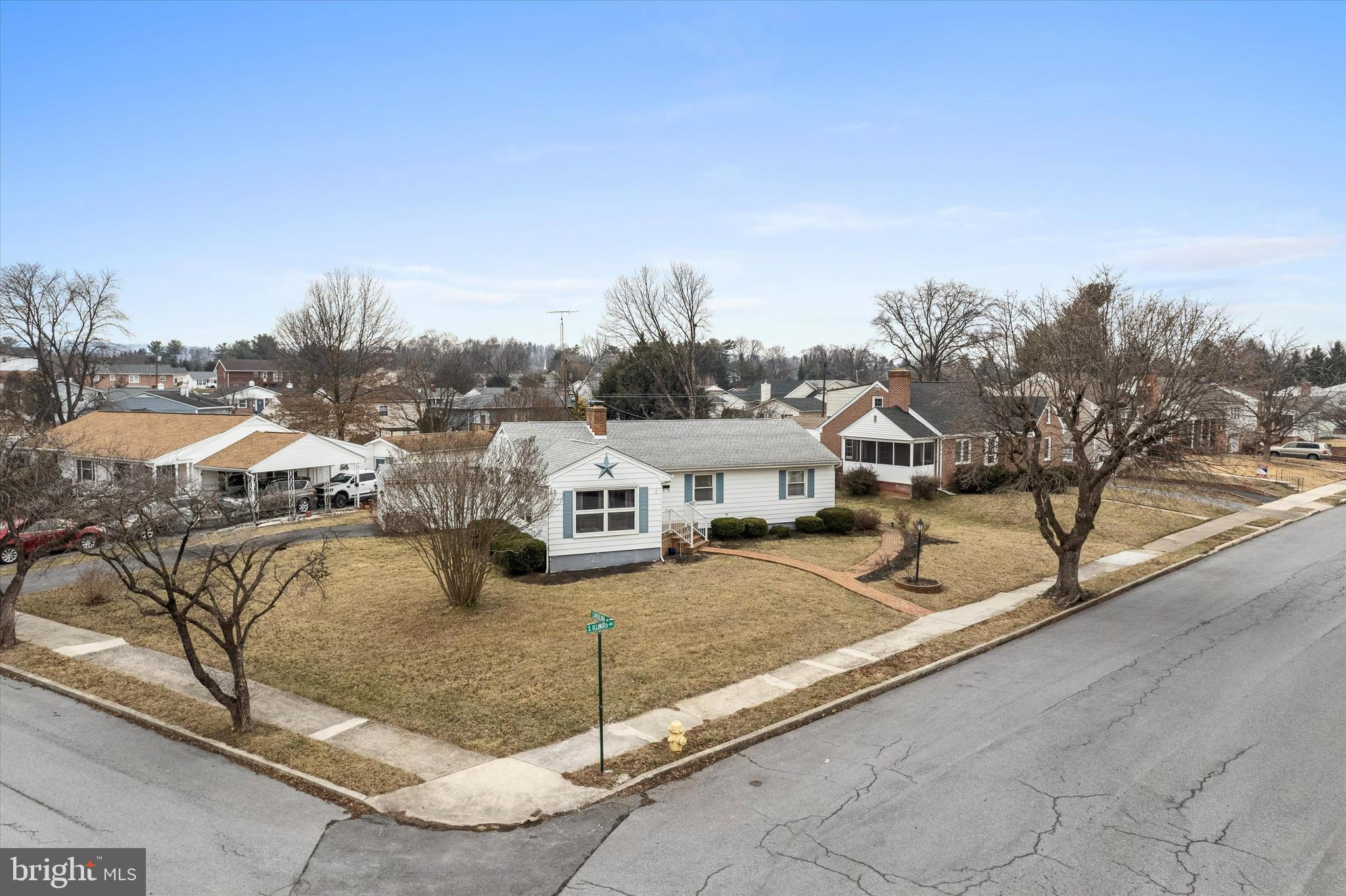BERKELEY MANOR - Residential
