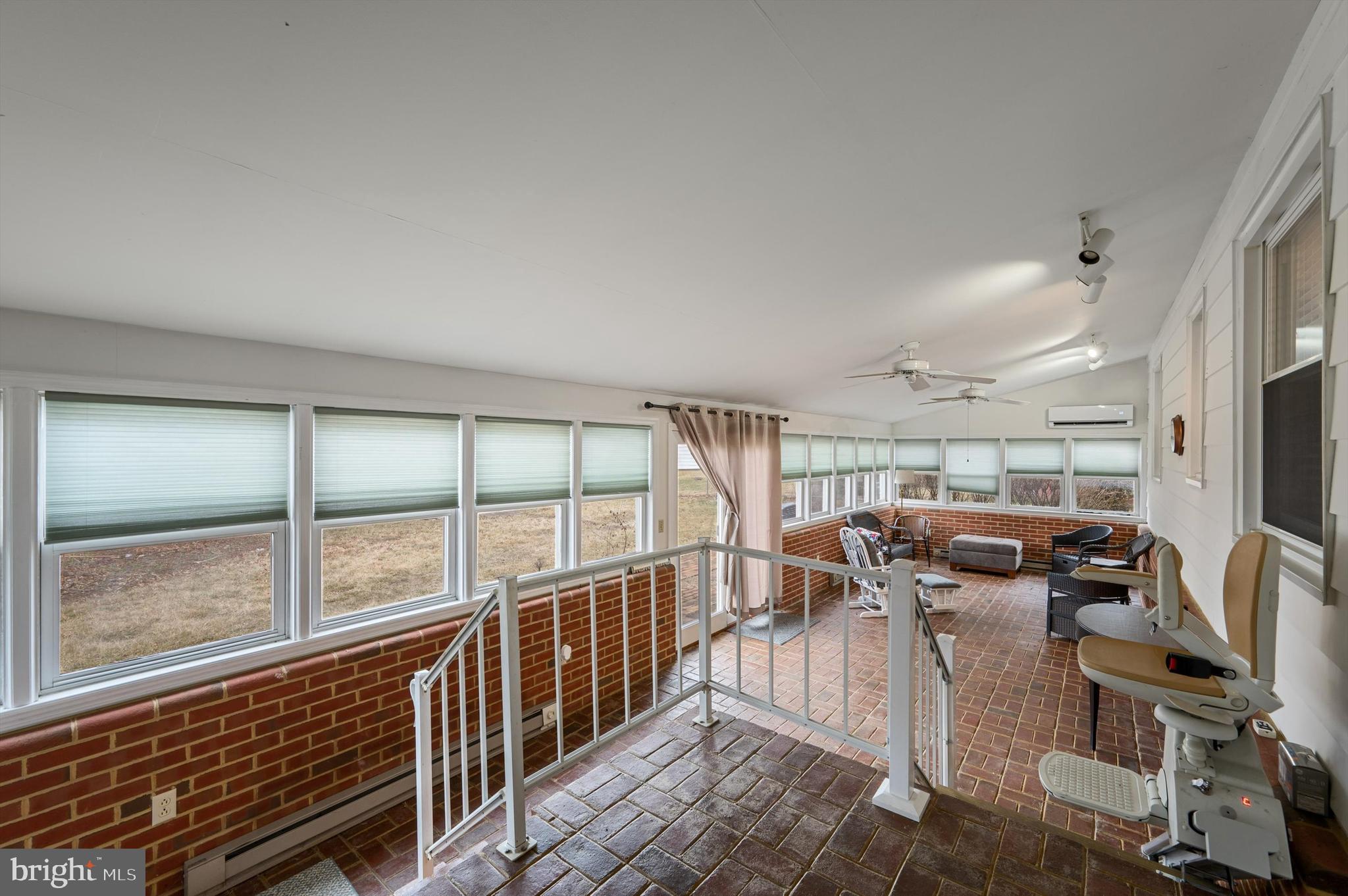 BERKELEY MANOR - Residential