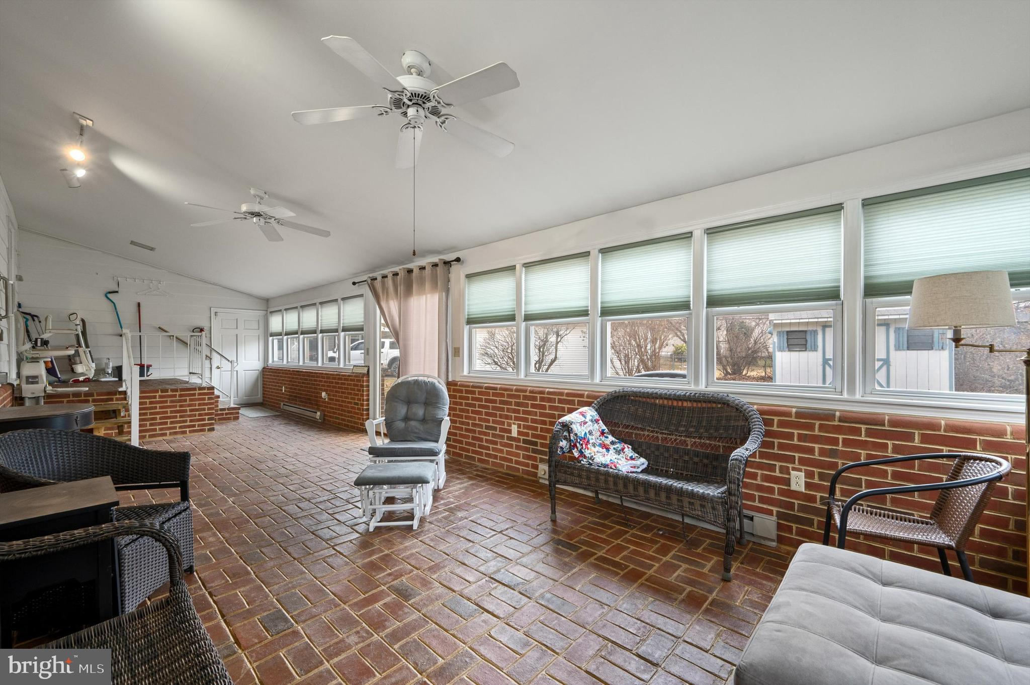 BERKELEY MANOR - Residential